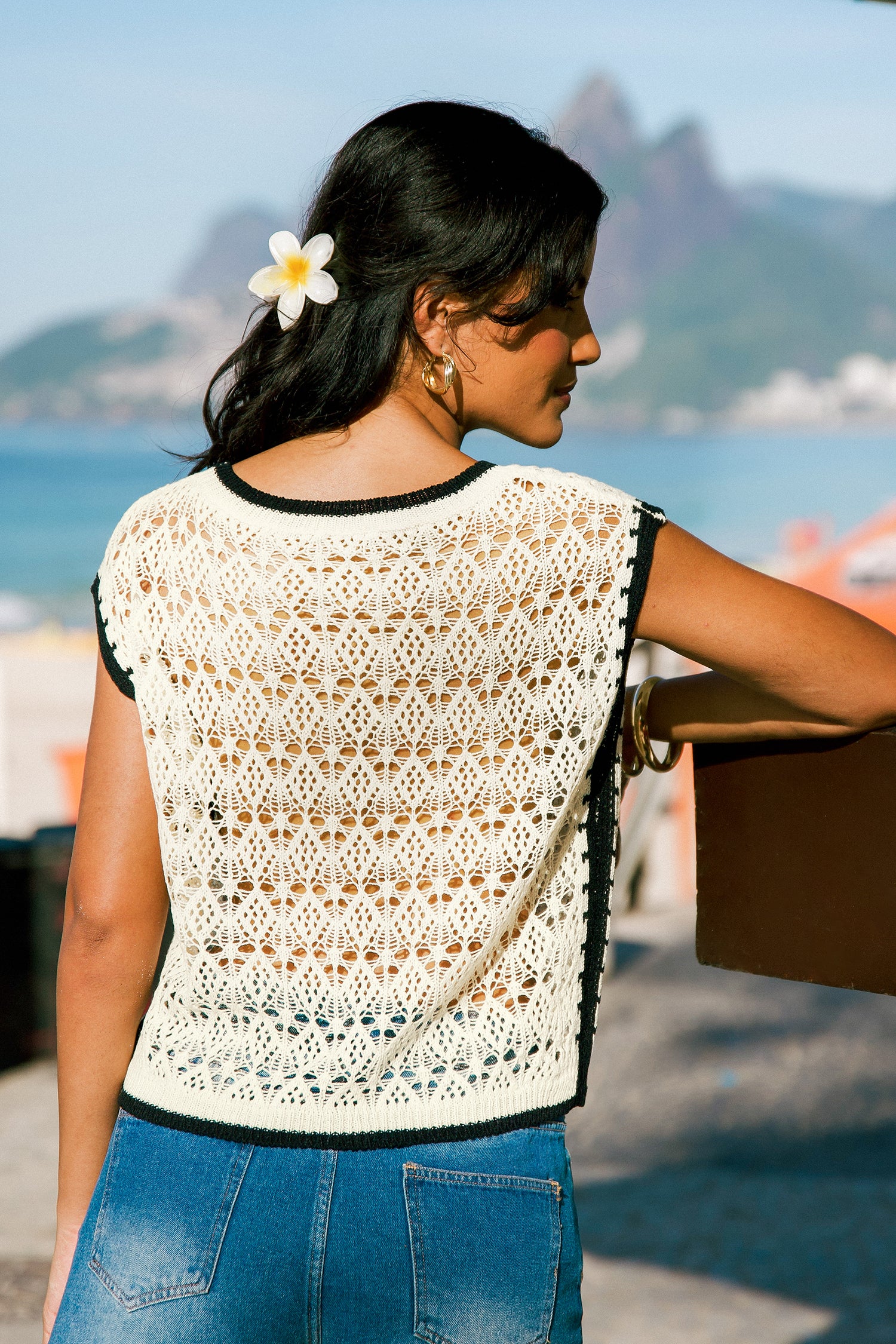 Beiges Kurzarm Strick-Strandtop
