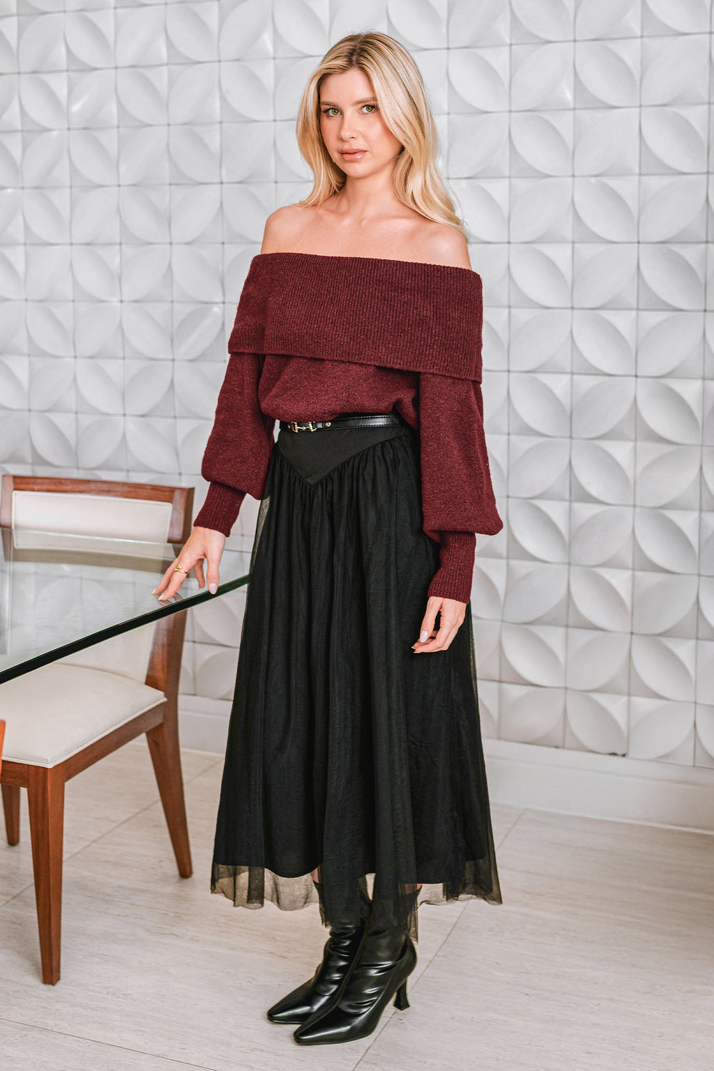 Roter Schulterfreier Lange Ärmel Pullover