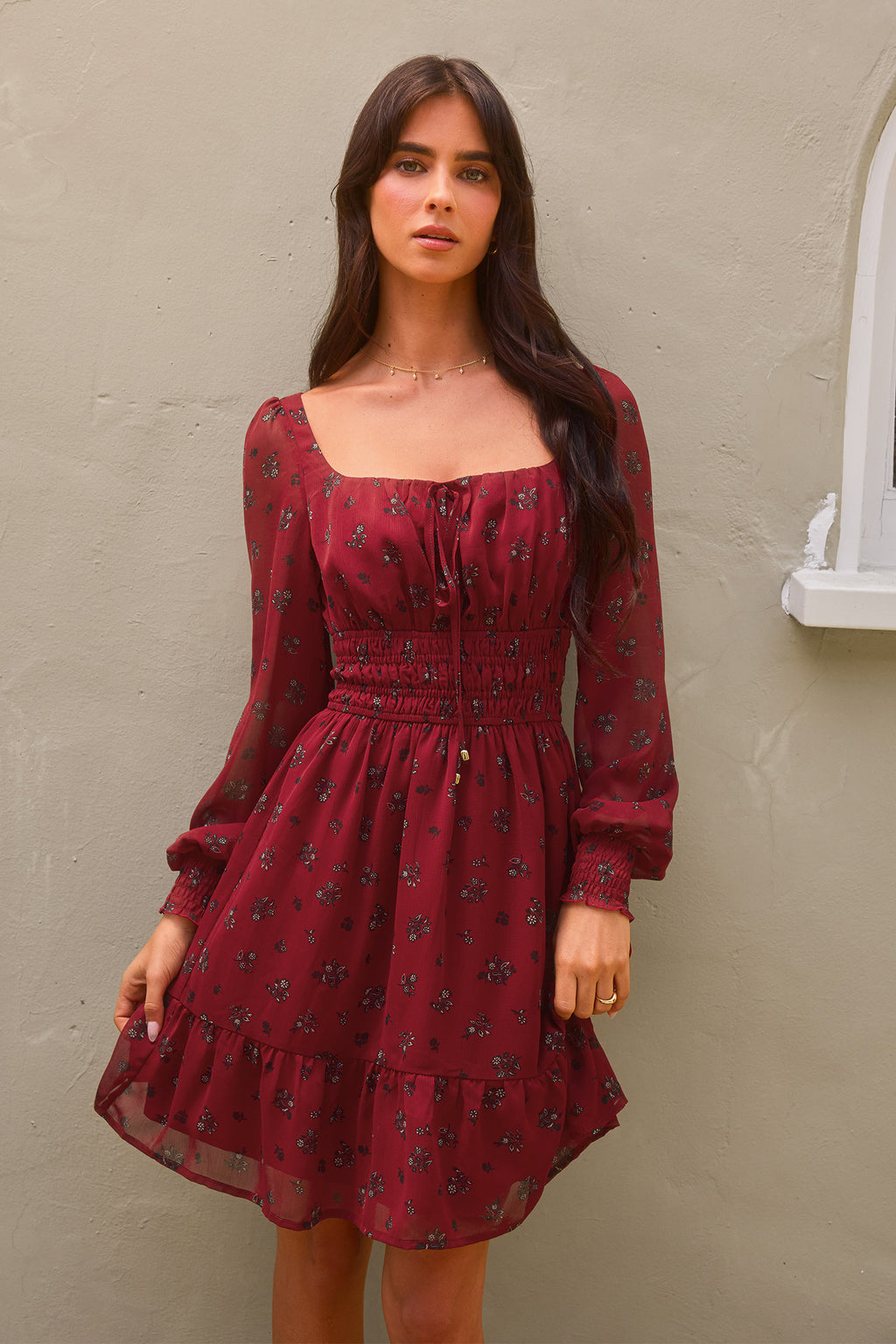 Rotes Lange Ärmel Quadratischer Ausschnitt Minikleid