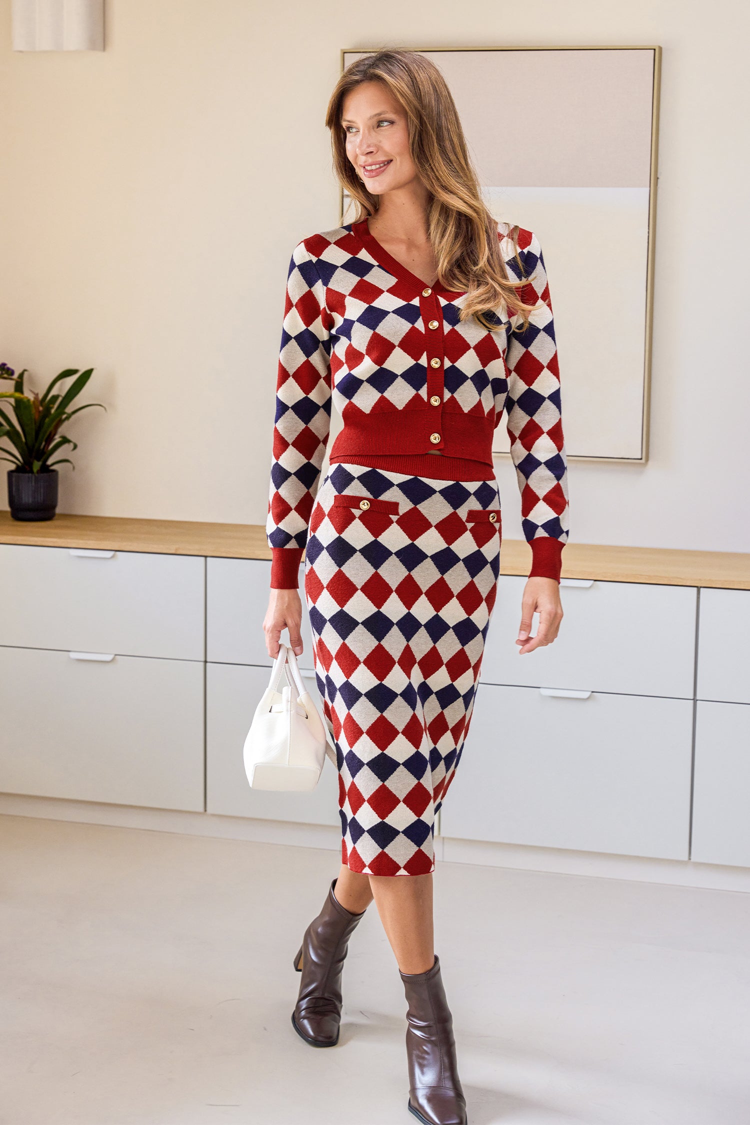 Kurz geschnittene Argyle-Strickjacke