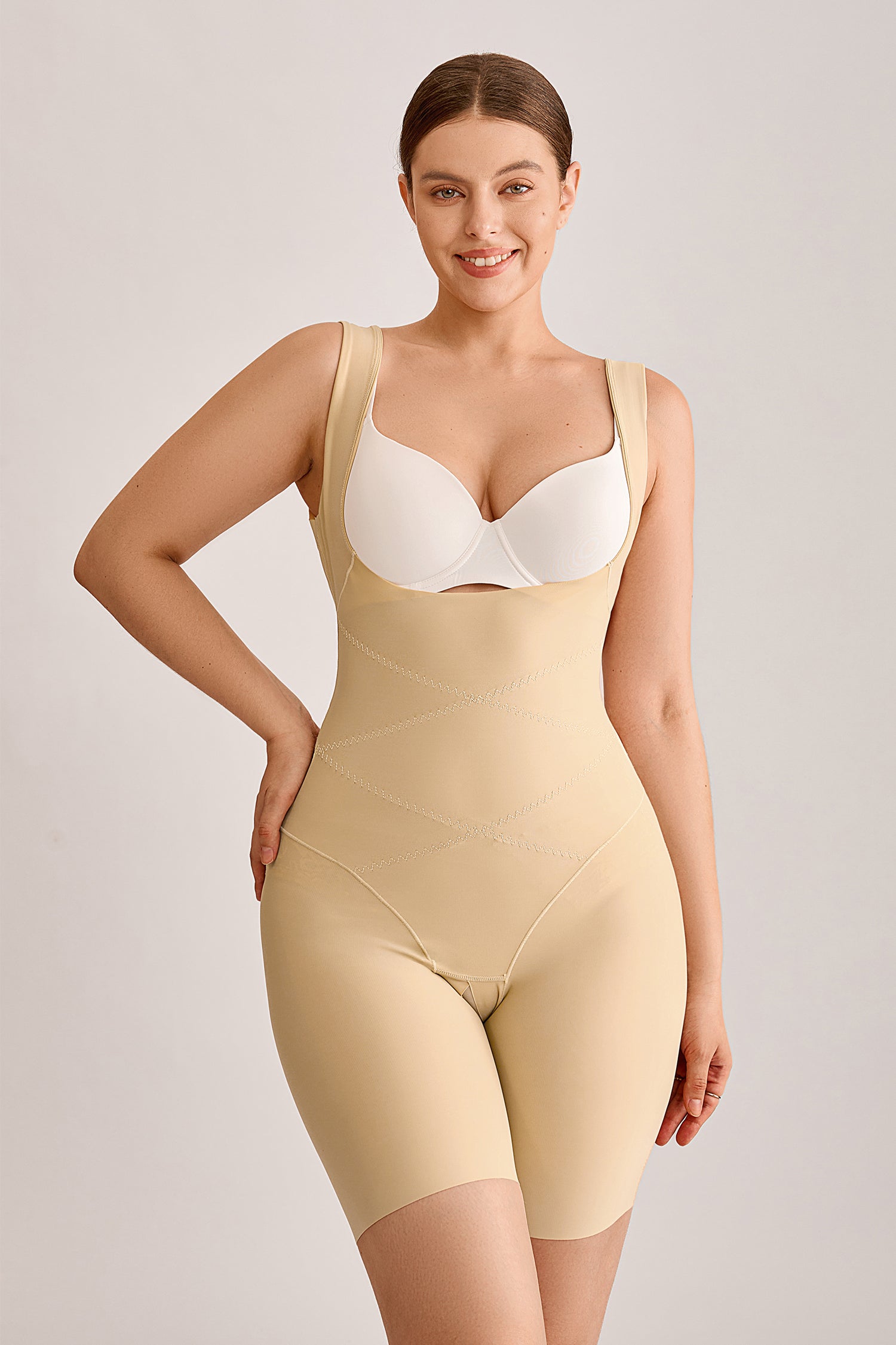 Mittlere Kompression Shapewear-Body in Beige