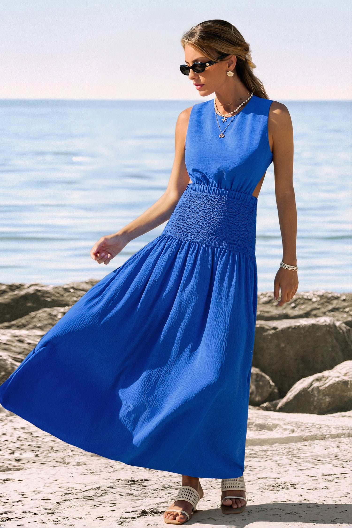 Blaues Ärmelloses Maxi-Strandkleid mit offenem Rücken