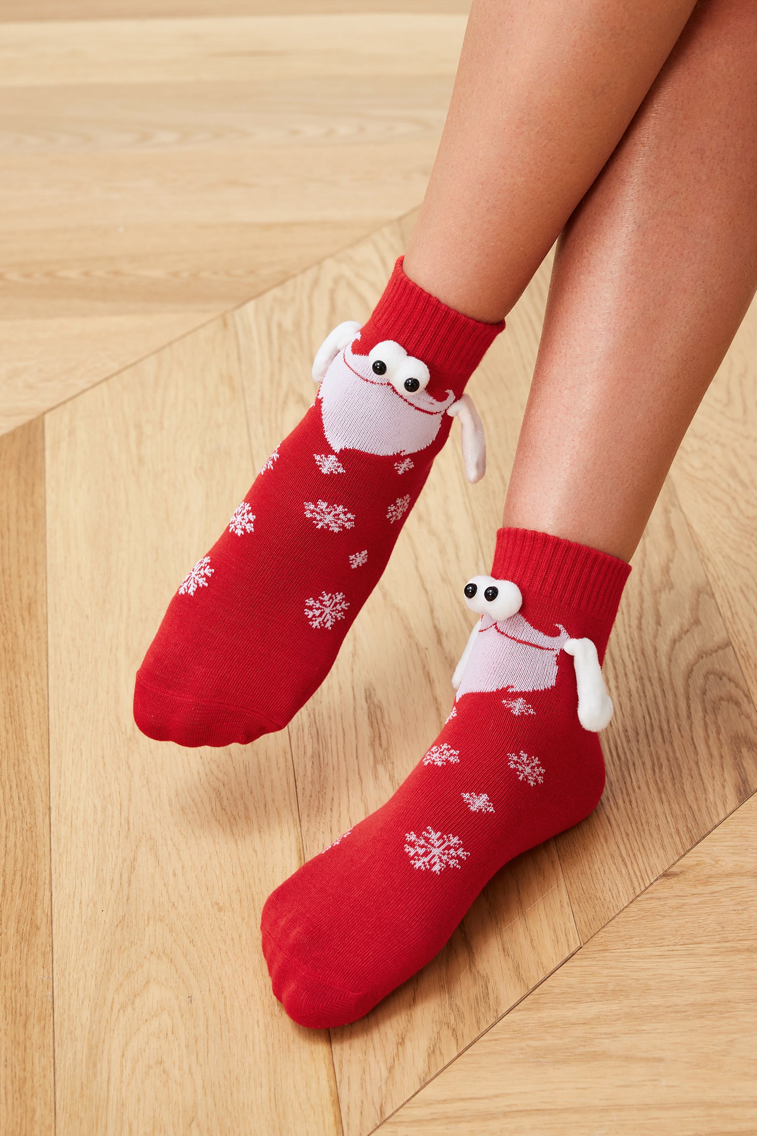 Rote winterliche Socken