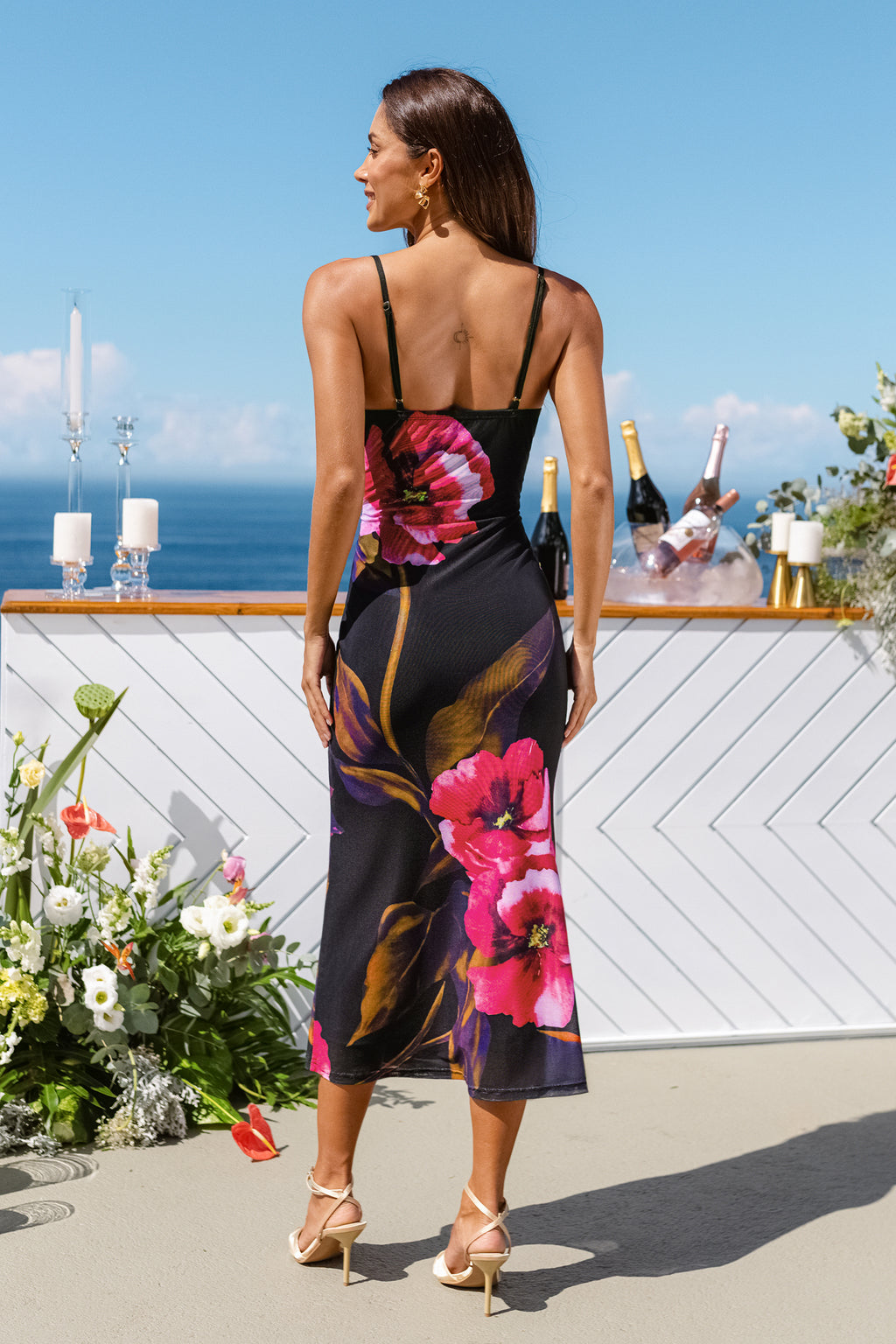 Schwarz Geblümtes Ärmelloses Midi-Cocktailkleid