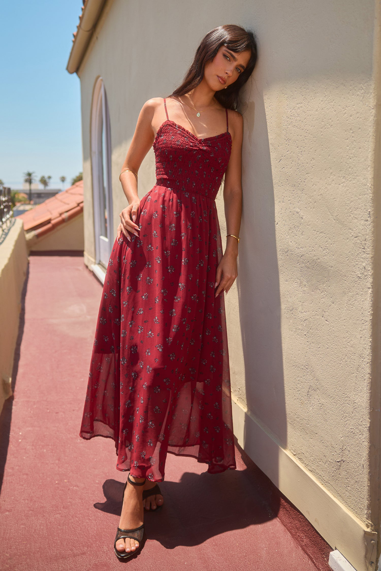 Rotes Gesmoktes Herzausschnitt Maxikleid