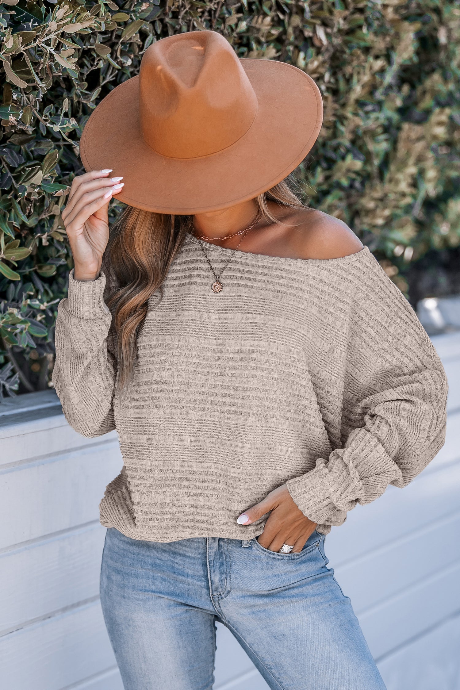 Langarmpullover mit Rundhalsausschnitt aus Rippenstrick