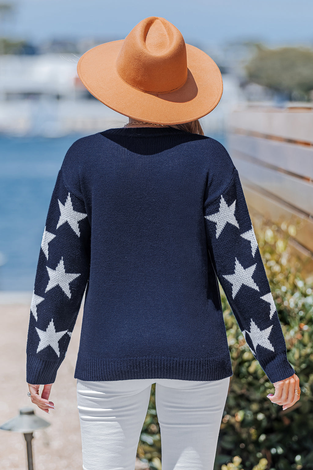Blauer Rundhals Langarmpullover