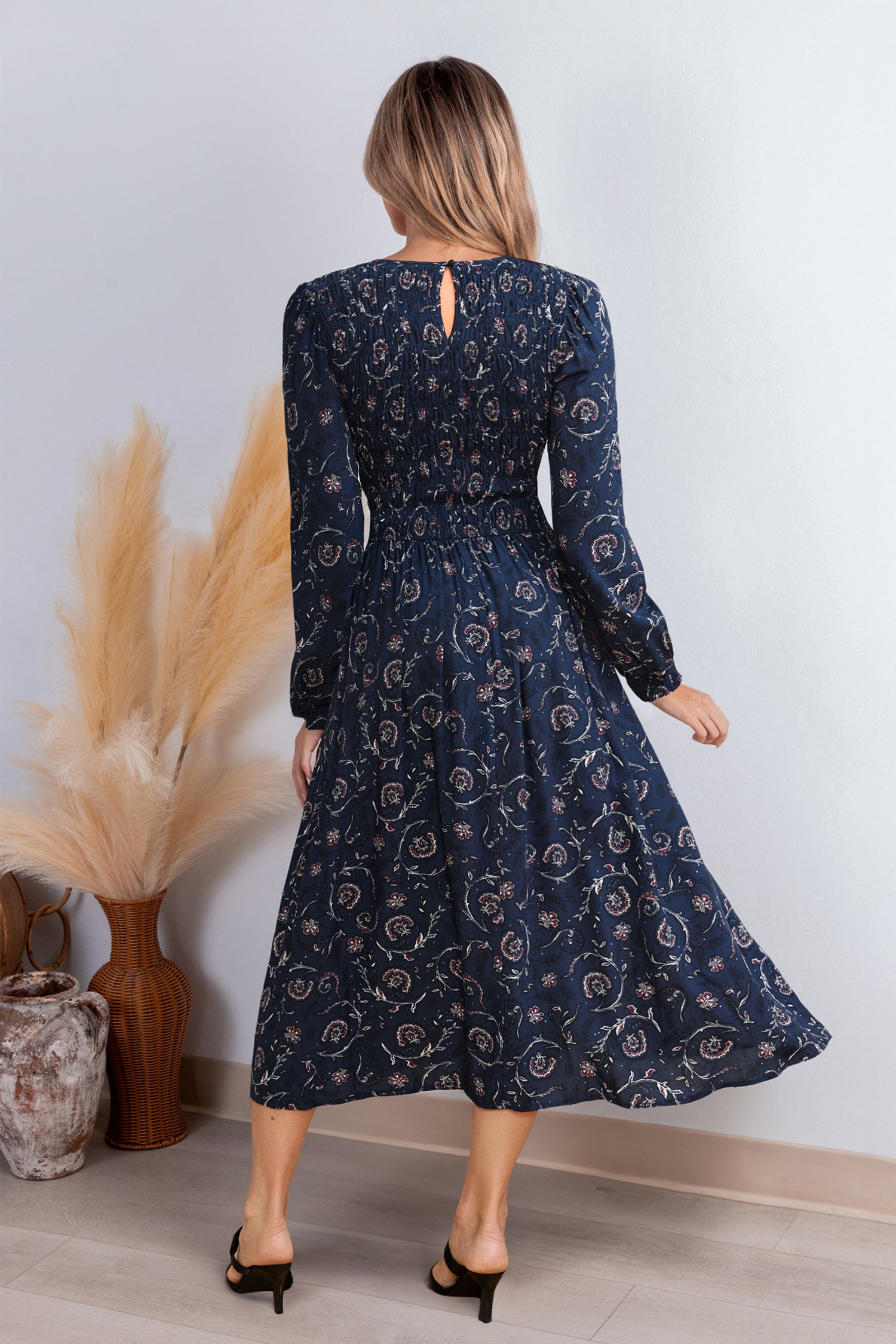 Navy Langärmeliges Gesmoktes Maxikleid mit Blumenmuster