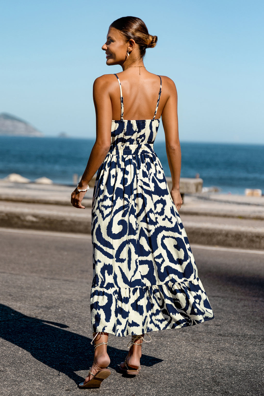 Marineblaues Ärmelloses Midi-Strandkleid mit V-Ausschnitt
