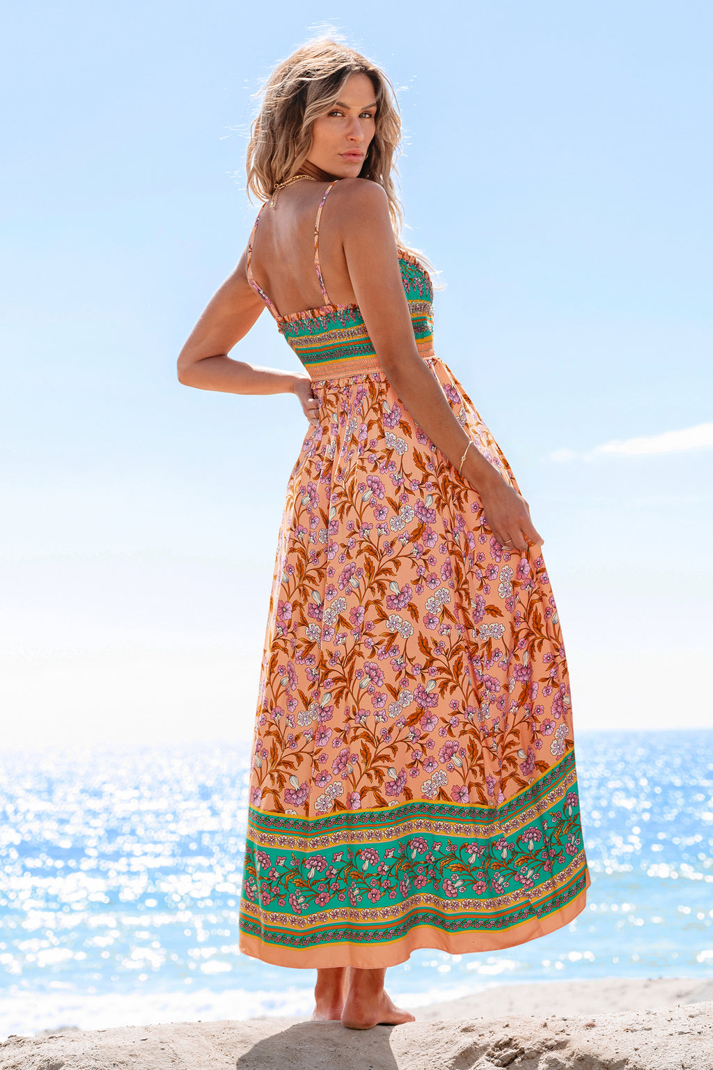Boho Gesmoktes Maxikleid mit Blumenmuster