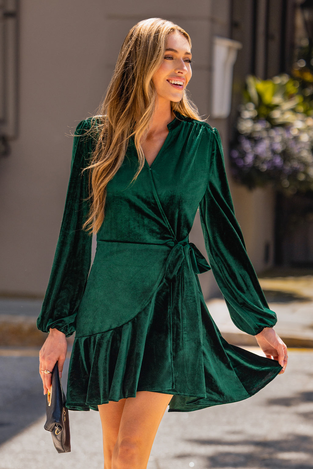 Grünes Festliches Mini-Wickelkleid