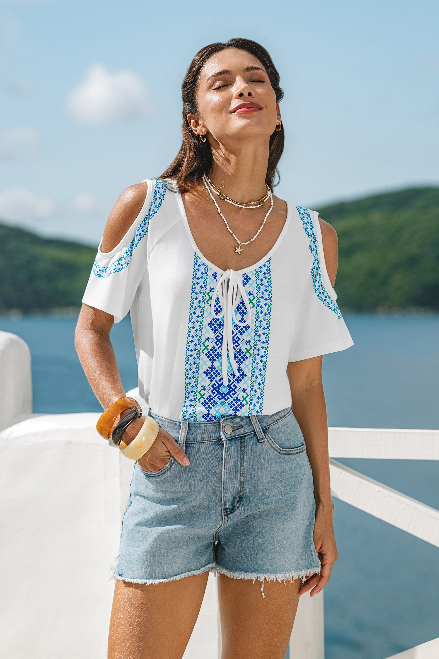 Rundhals Kurzarm Top mit Ornament-Muster