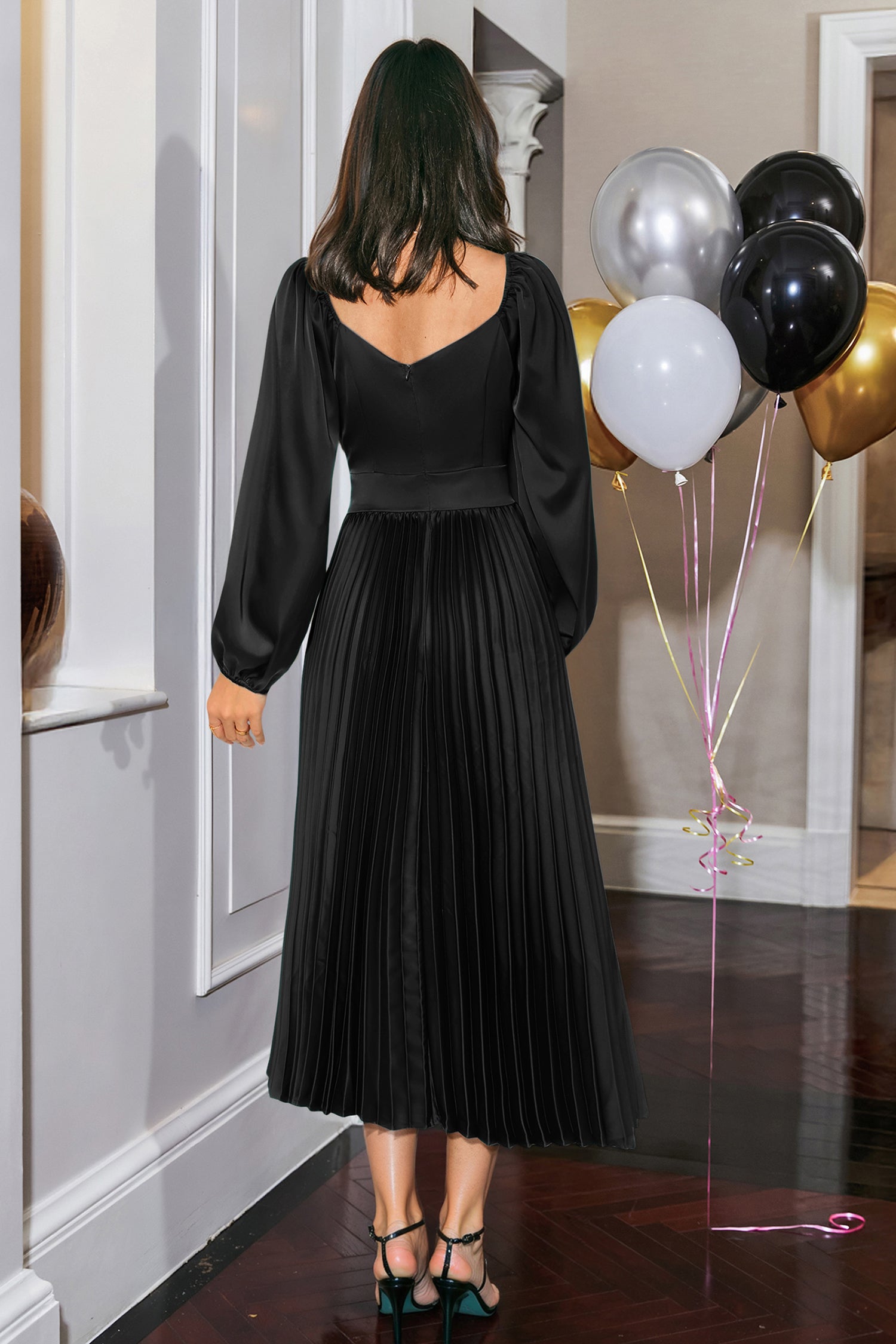 Schwarzes Plissiertes V-Ausschnitt Midikleid