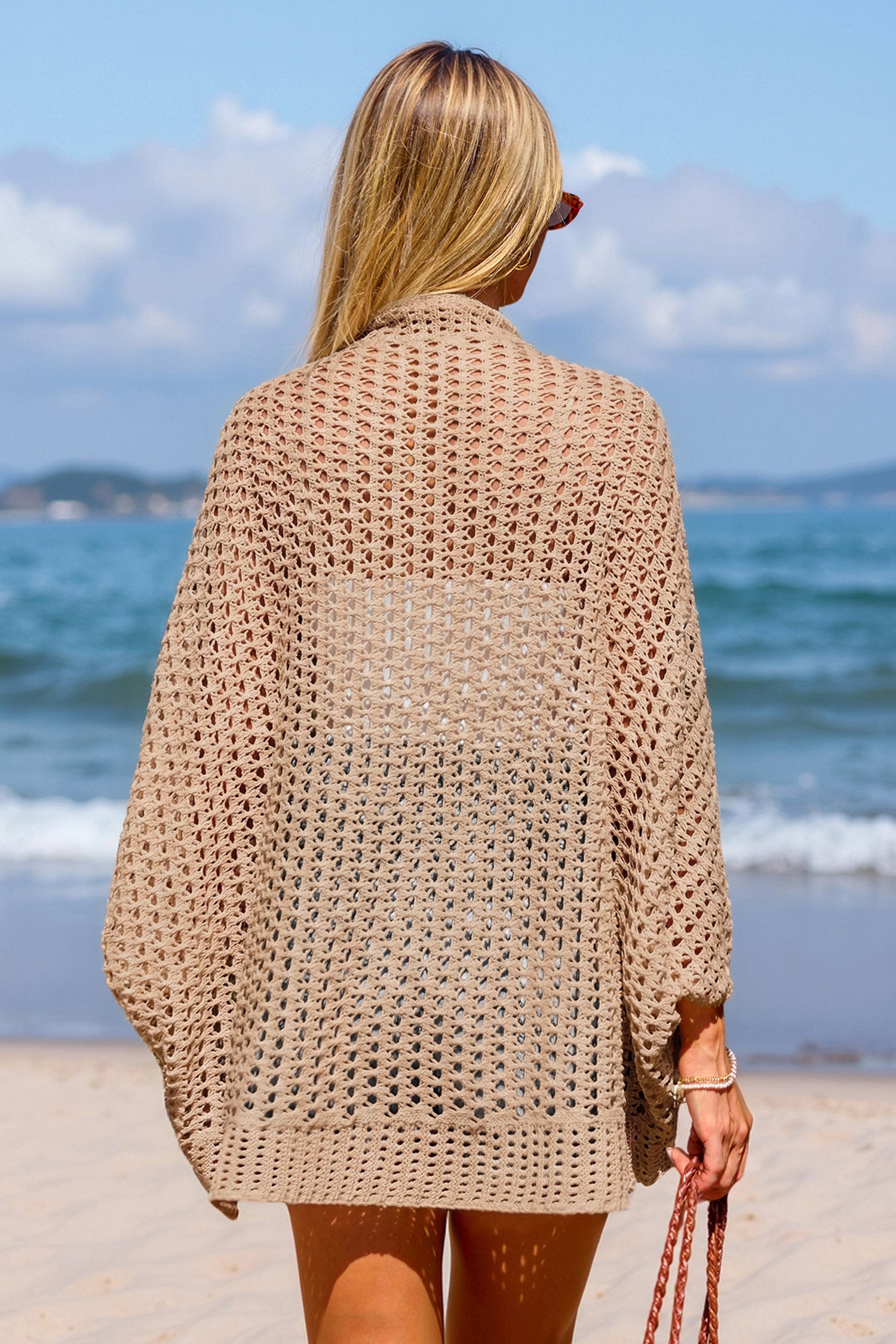 Khakifarbener Strick-Strandkimono