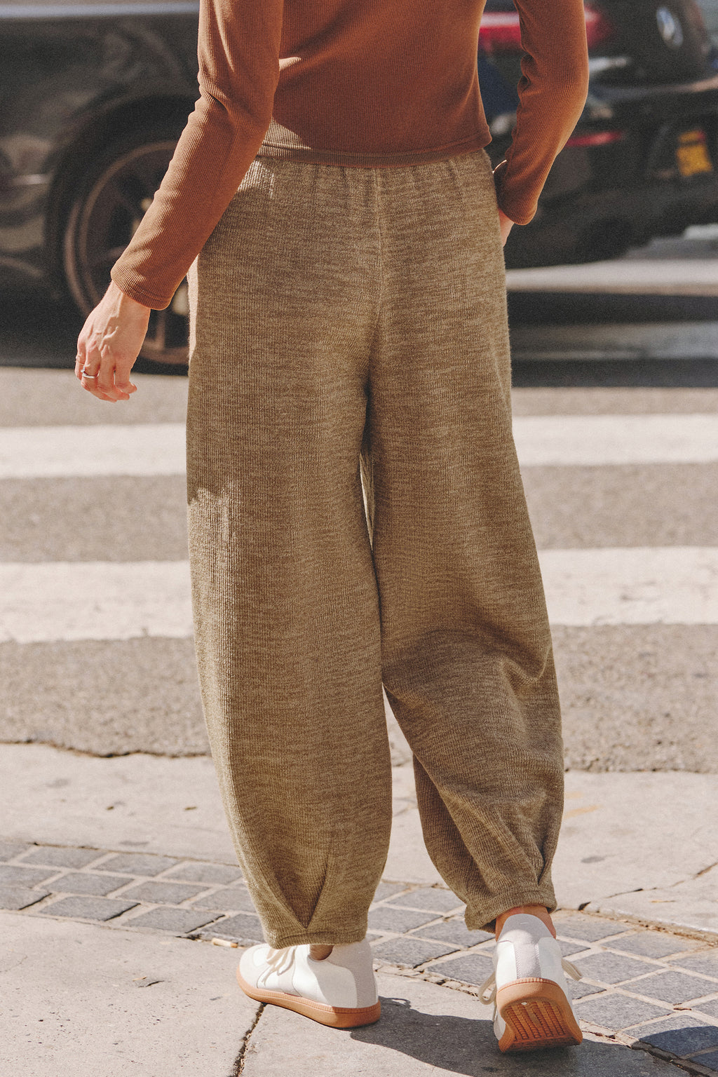 Khaki Hose mit Kordelzug