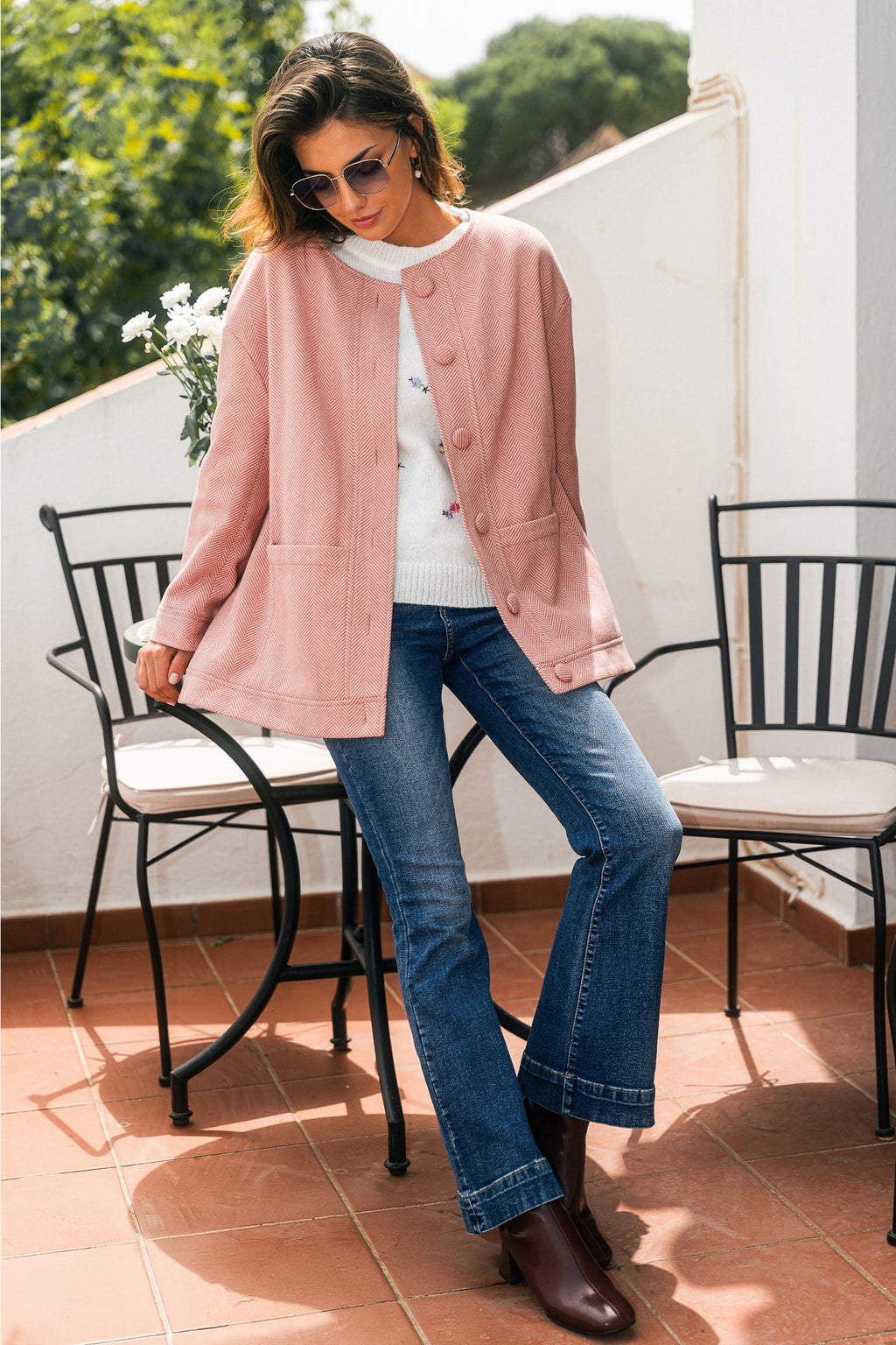 Rosa Rundhals Jacke mit Knopfleiste vorne