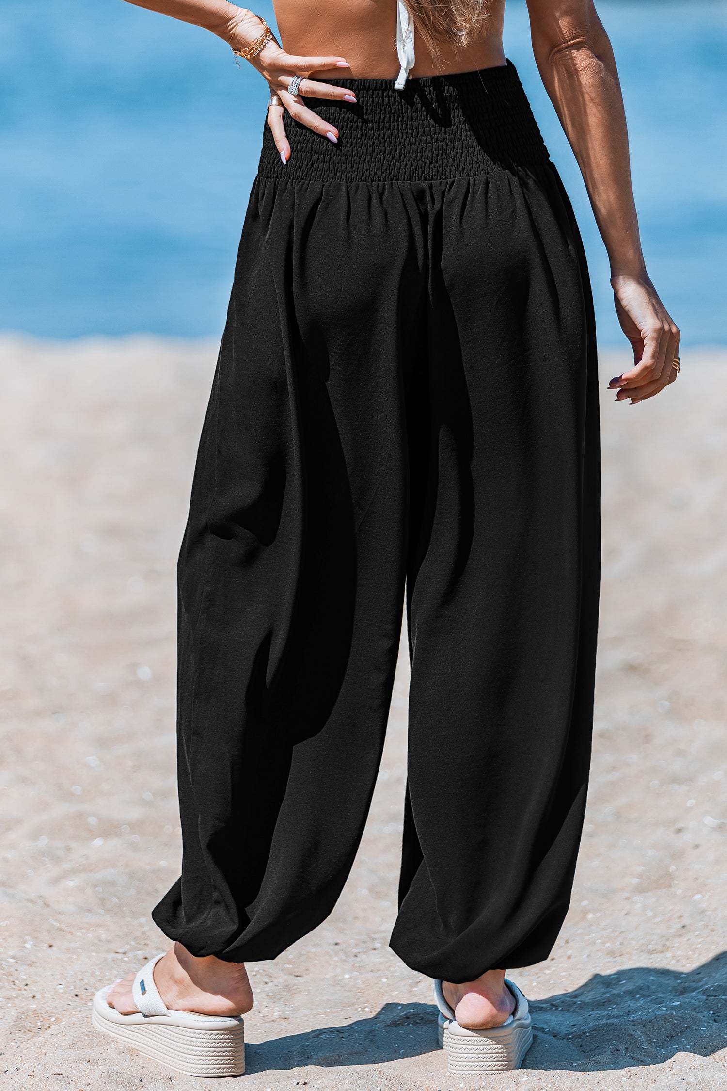 Schwarze Gesmokter Bund Hose