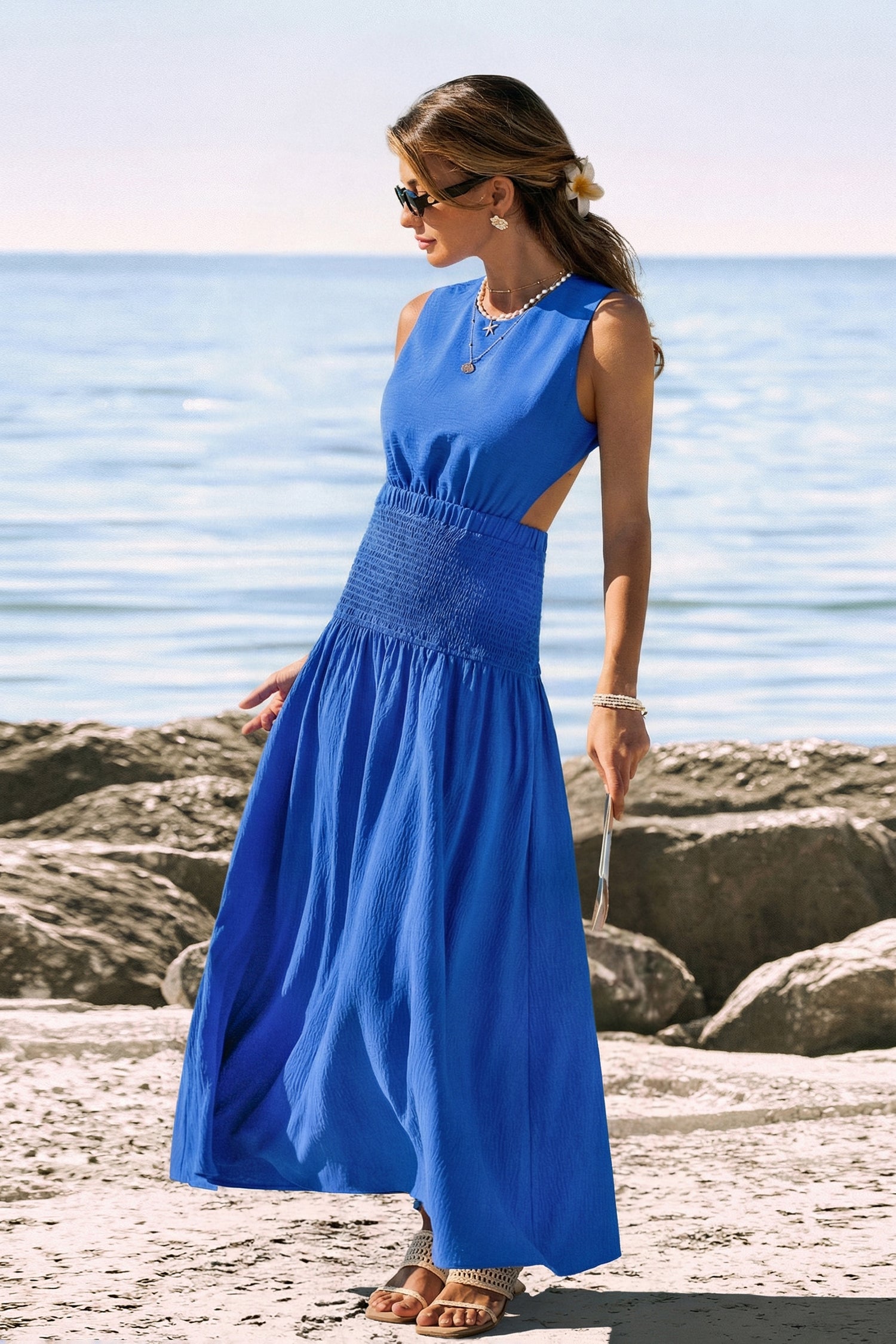 Blaues Ärmelloses Maxi-Strandkleid mit offenem Rücken