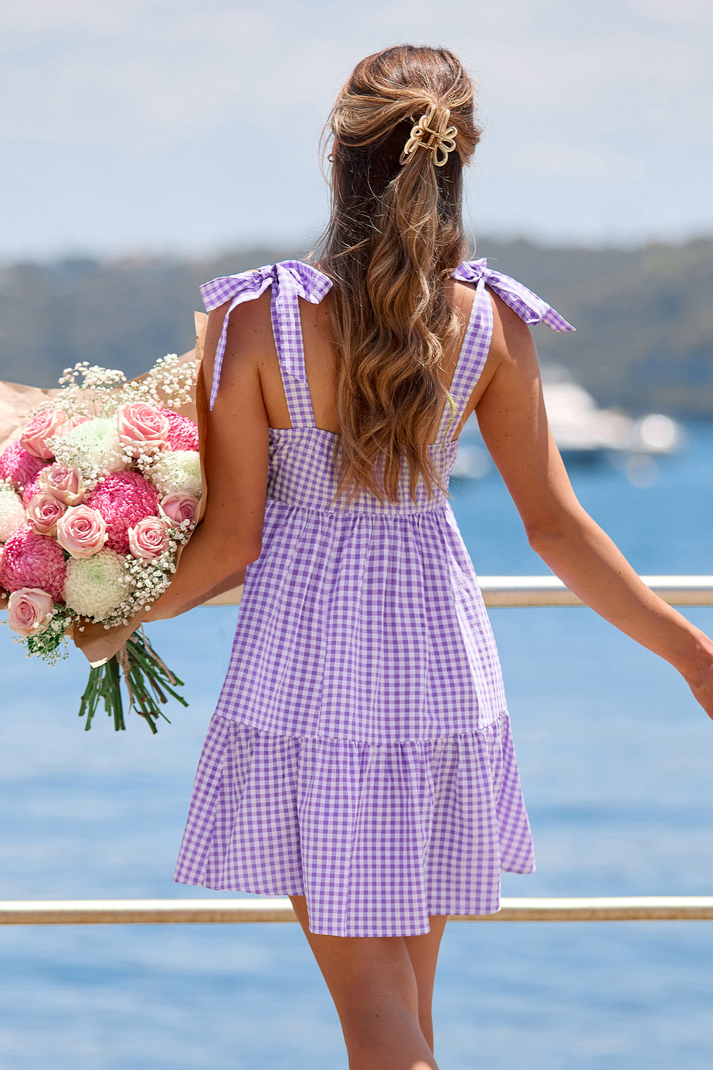 Blaues Gingham Ärmelloses Mini-Sommerkleid mit Rüschensaum