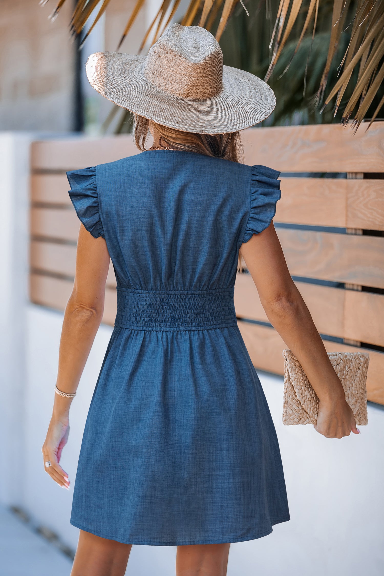 Blaues Ärmelloses Minikleid mit Rüschen