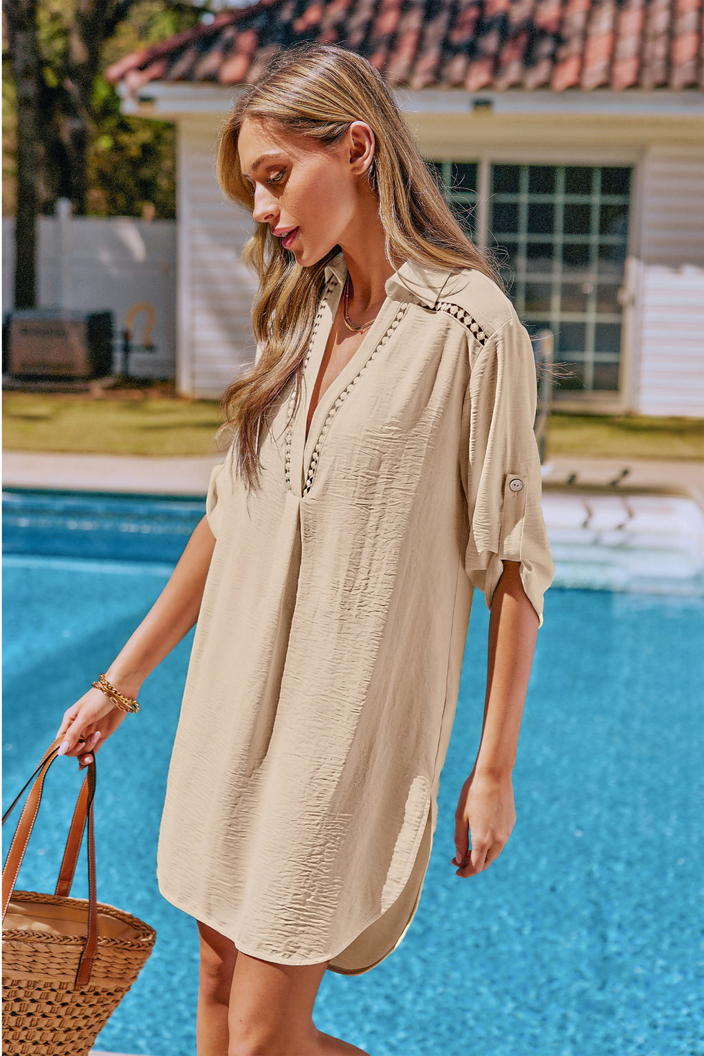 Beiges Halbarm Strandkleid mit Kragen