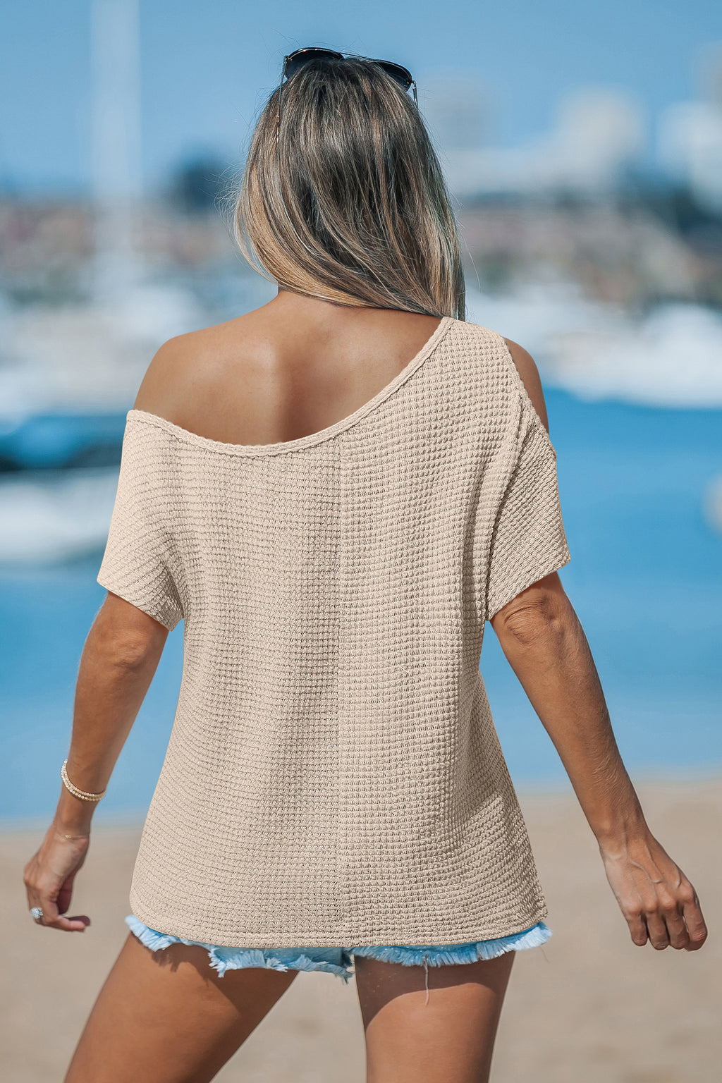 Beiges Asymmetrischer Ausschnitt Top mit O-Ring