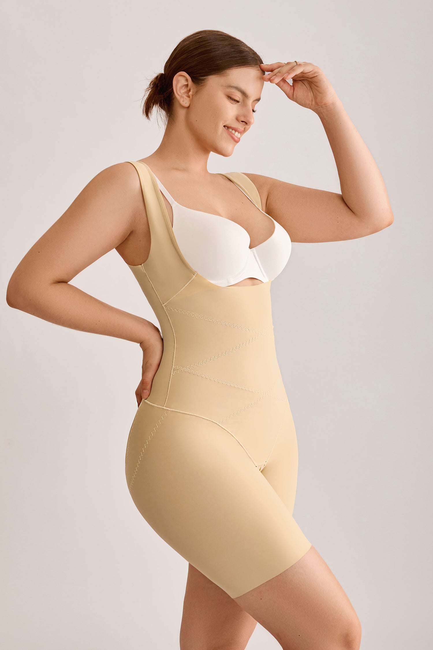 Mittlere Kompression Shapewear-Body in Beige
