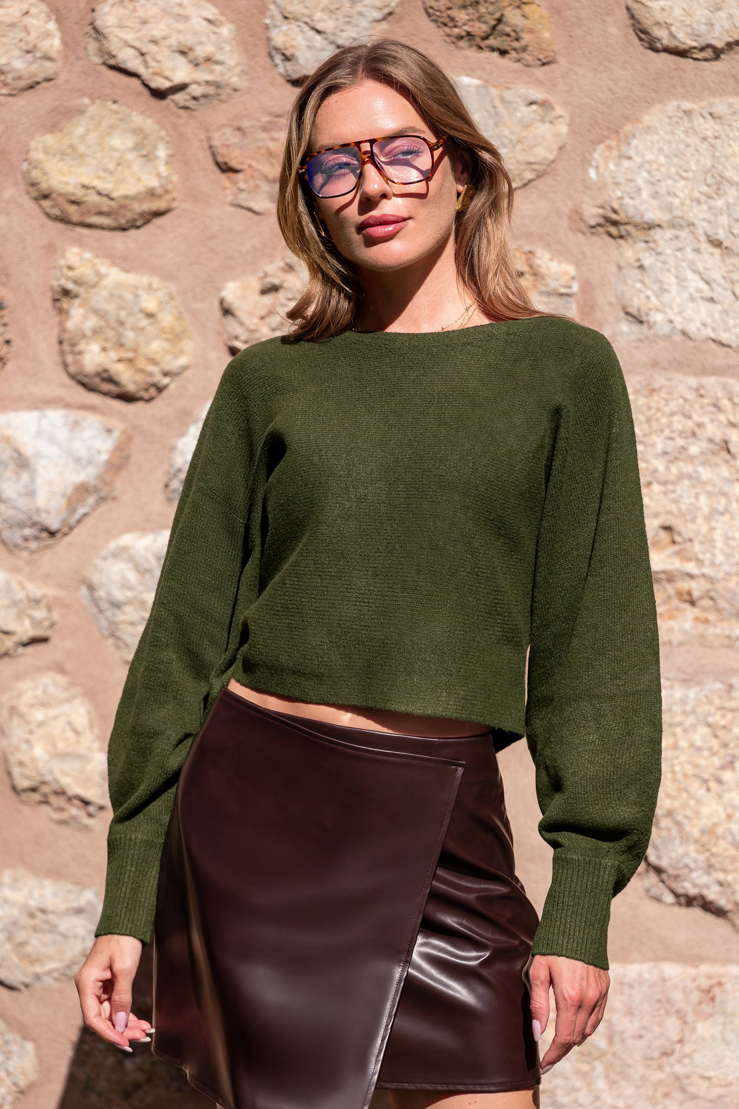 Grüner Kurzer Pullover
