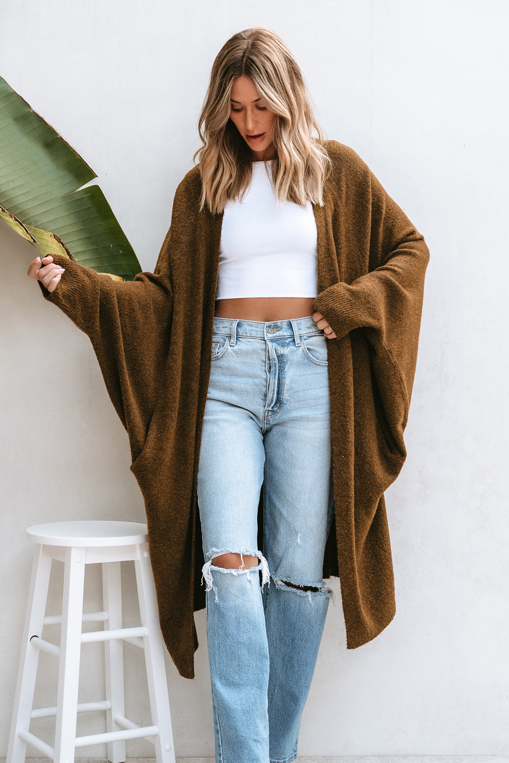 Brauner Cardigan mit Dolman-Ärmeln