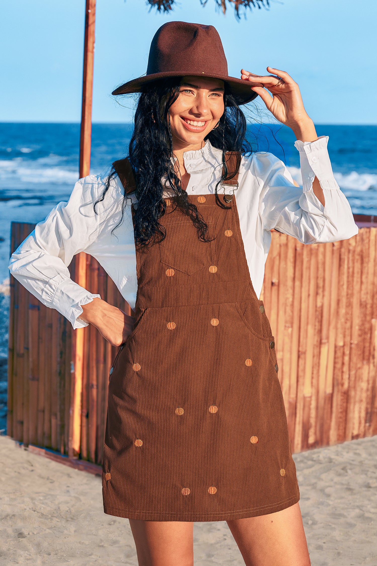 Braunes Quadratischer Ausschnitt Mini-Latzkleid mit Taschen