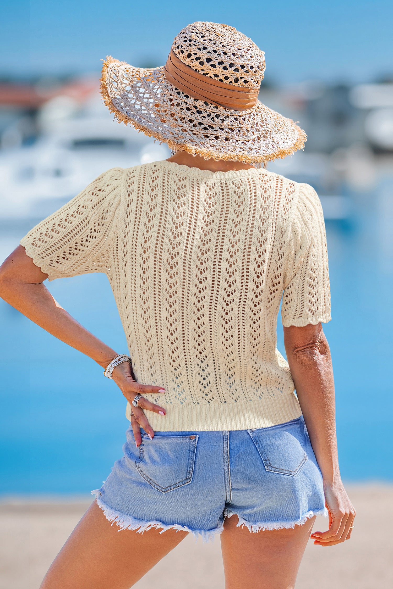 Beiges Kurzarm Strick-Cropped-Strandtop