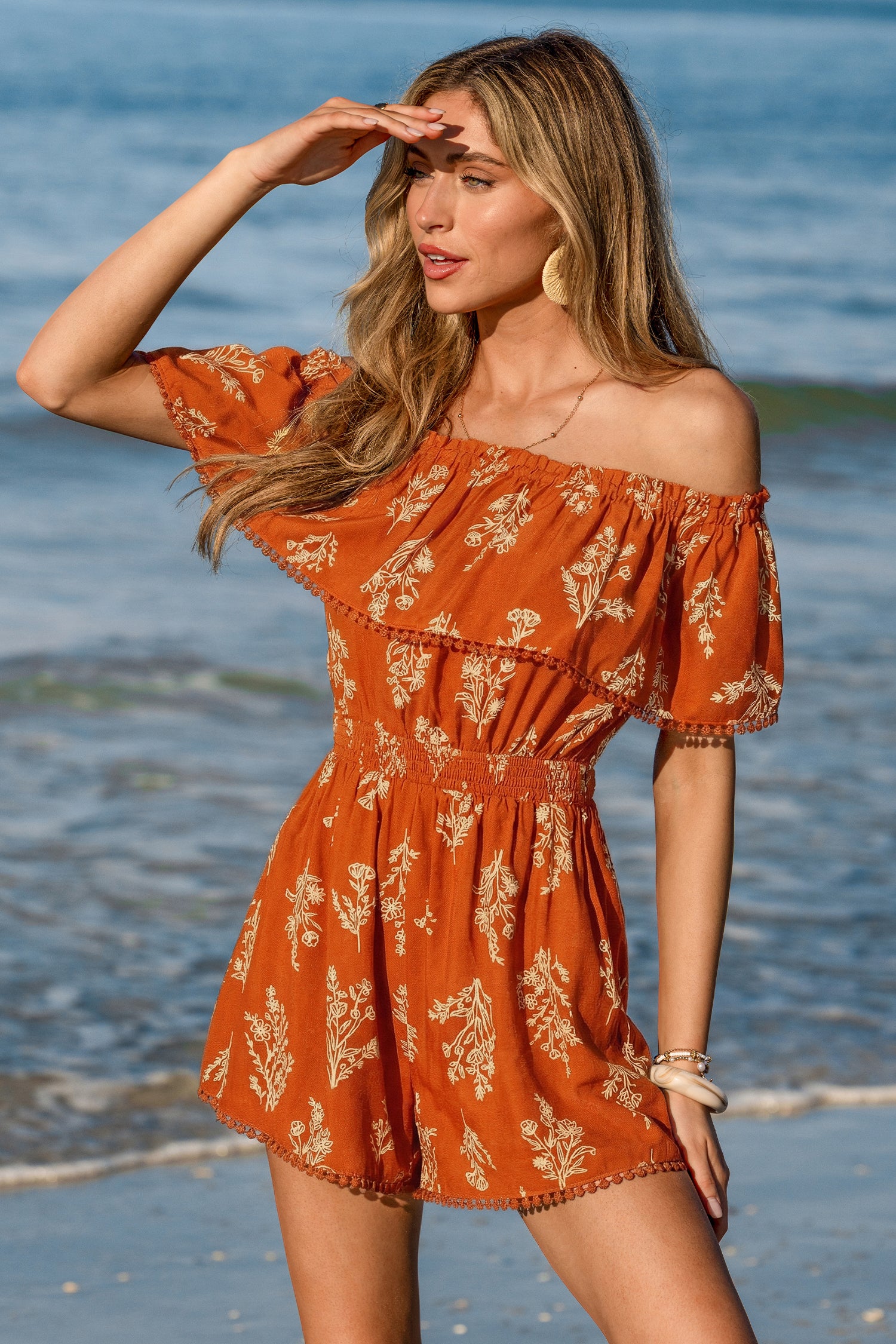 Orange Geblümter Schulterfreier Kurzarm Romper