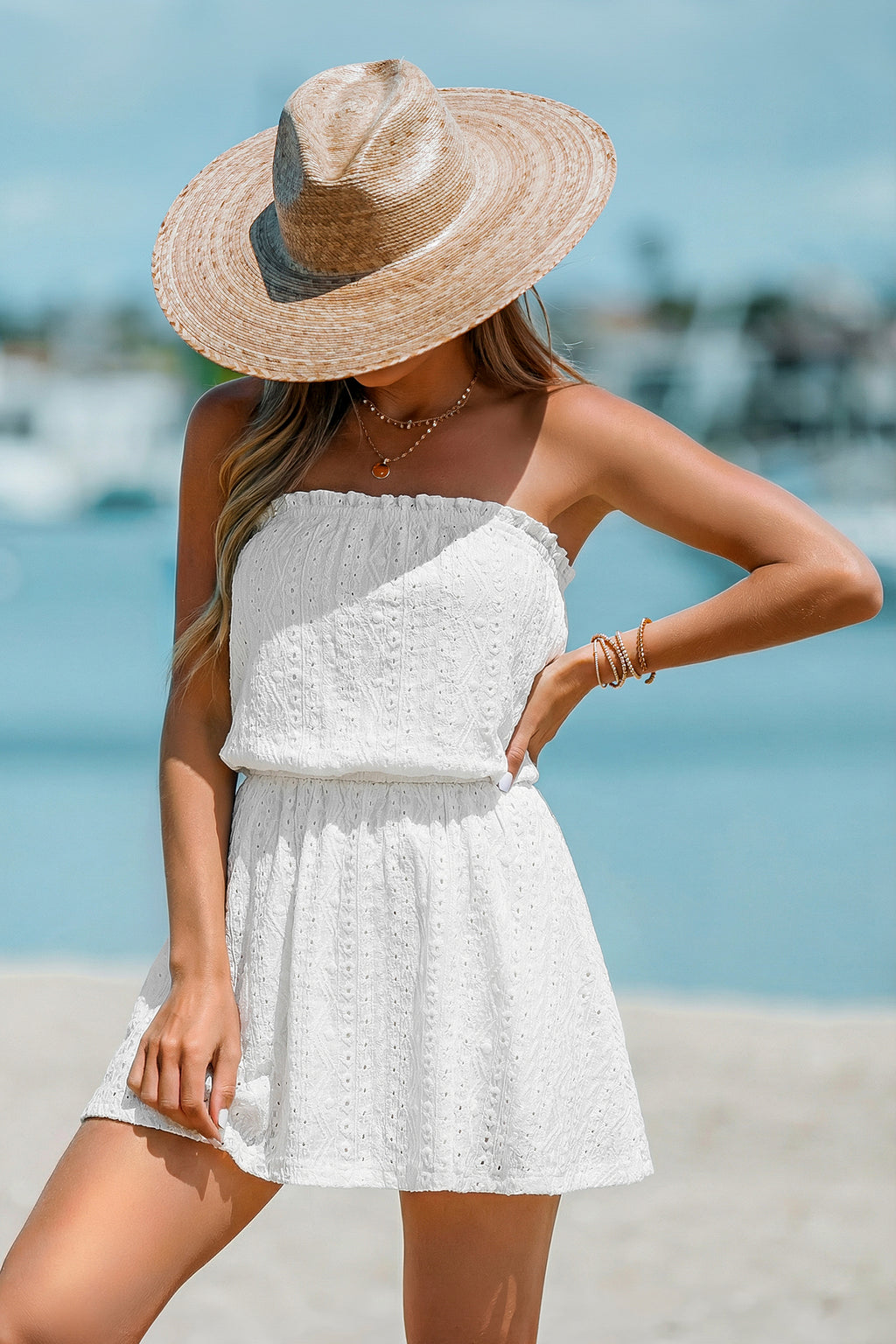 Weißes Ärmelloses Bandeau-Mini-Strandkleid
