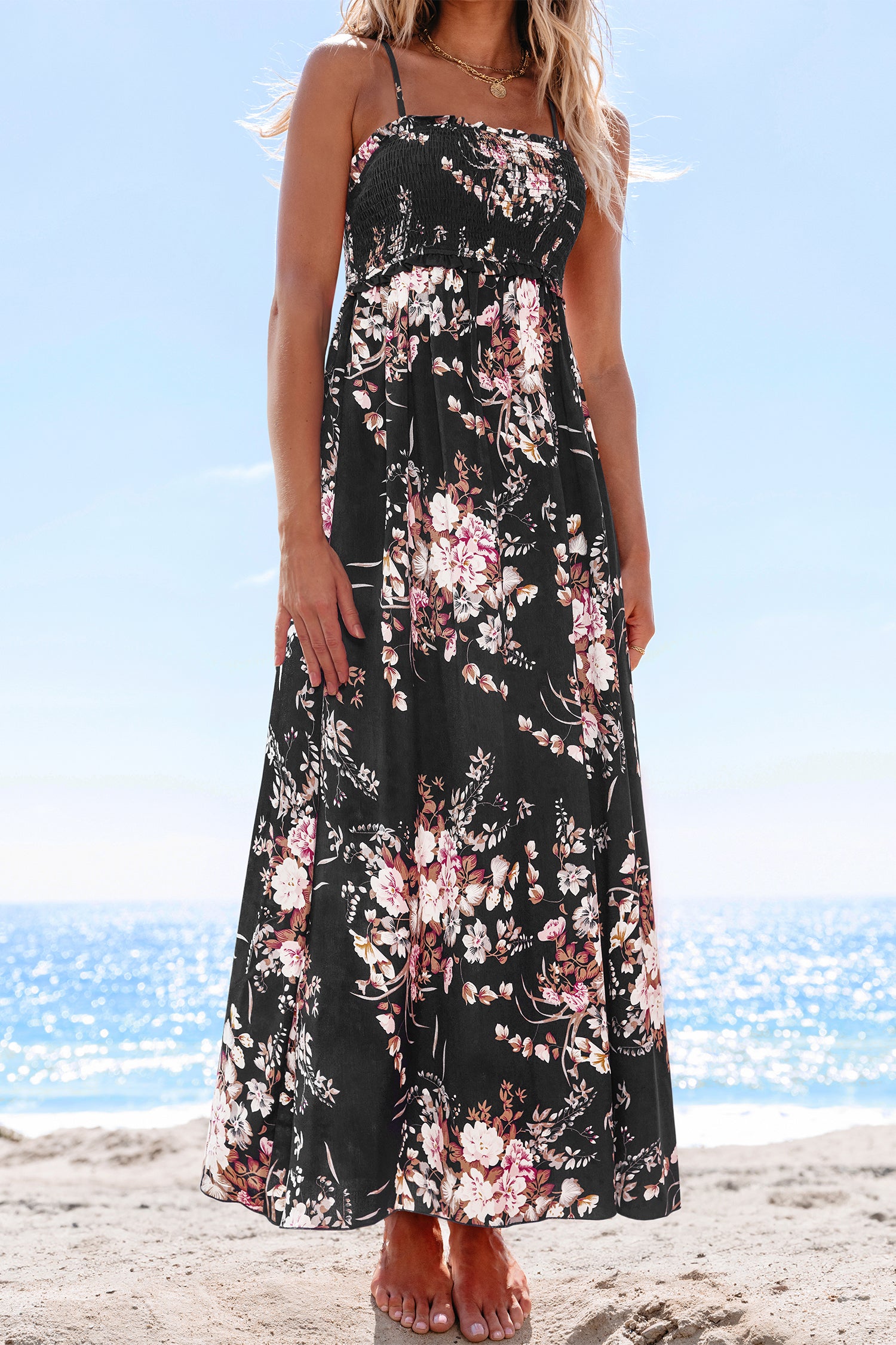 Gesmoktes Maxikleid mit Blumenmuster