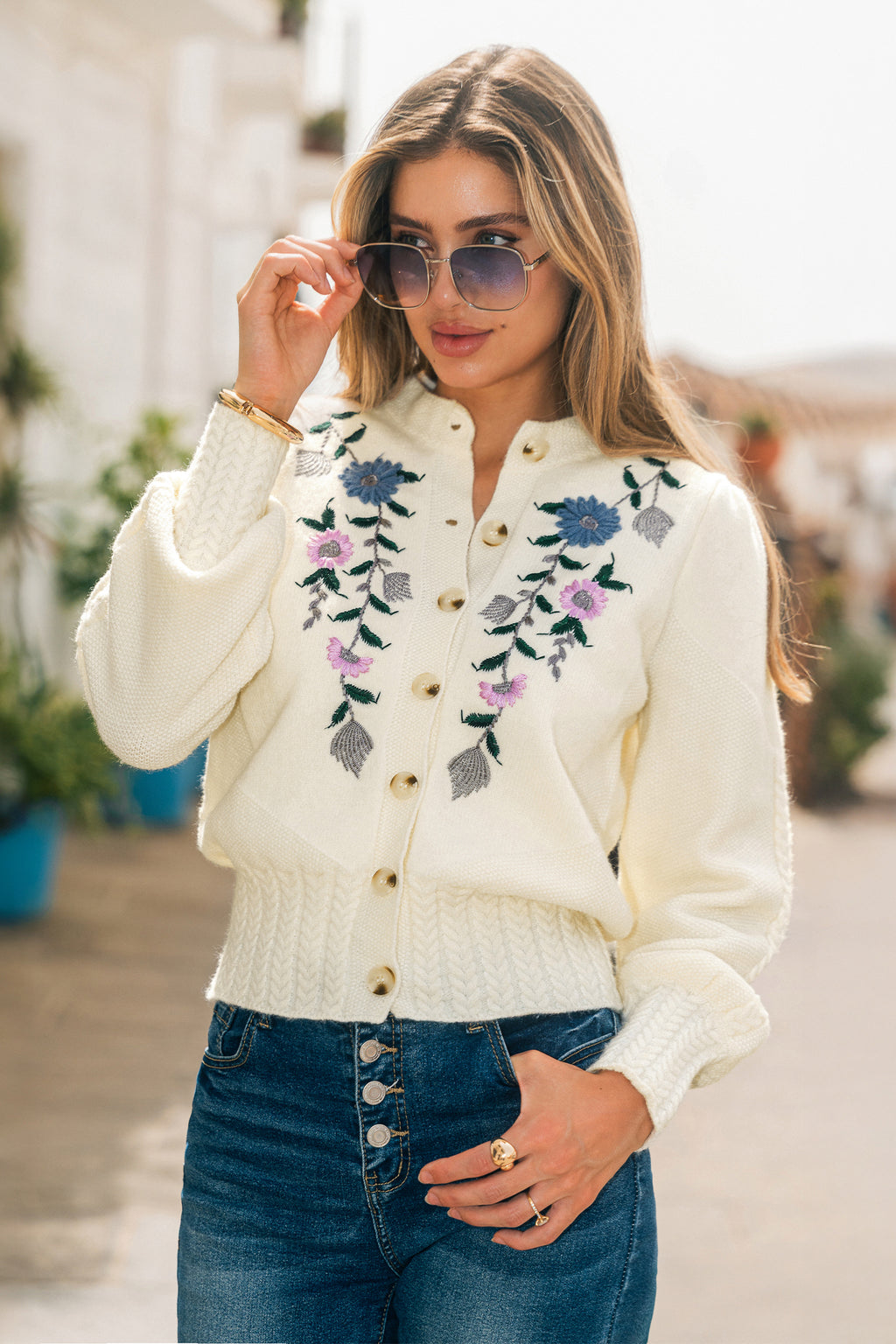 Beige Florale Bestickte Rundhals Strickjacke