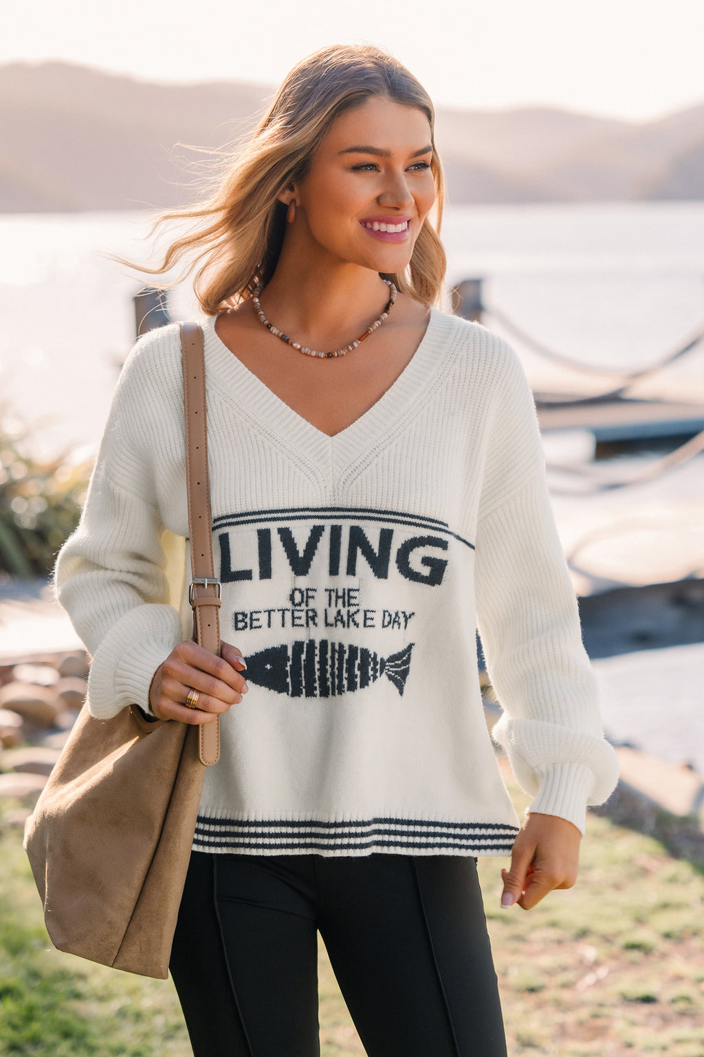 Beiger V-Ausschnitt Pullover mit Schlitzsaum