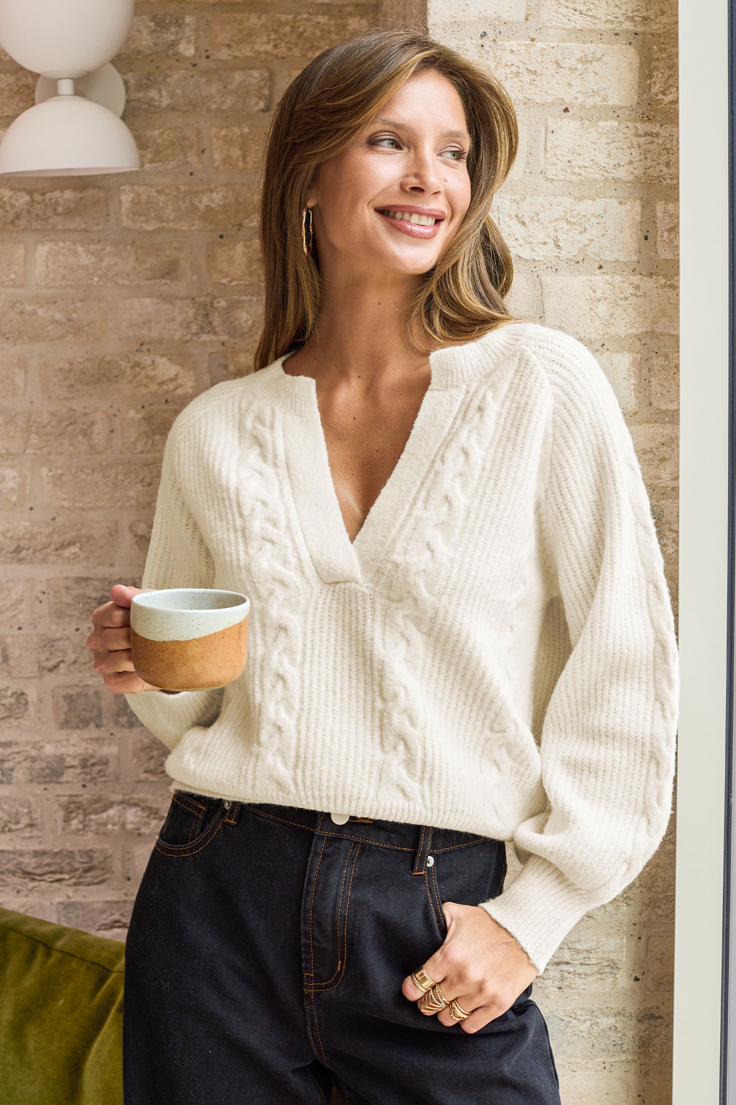 Beiger V-Ausschnitt Lange Ärmel Pullover