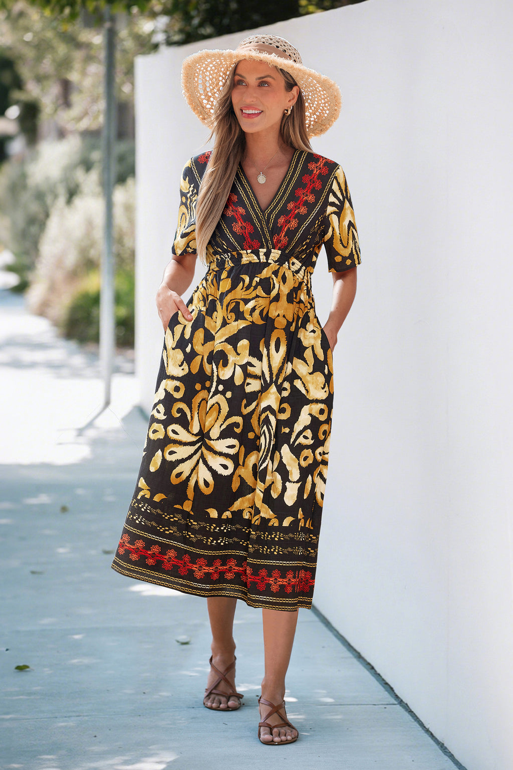 Verziertes Midi-Wickelkleid