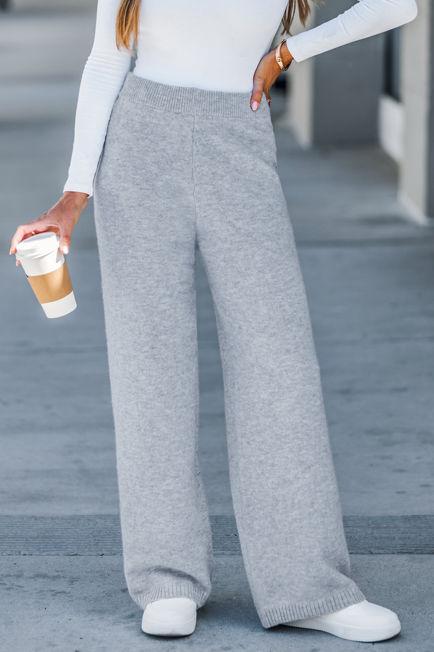 Graue Wide-Leg Strick-Hose
