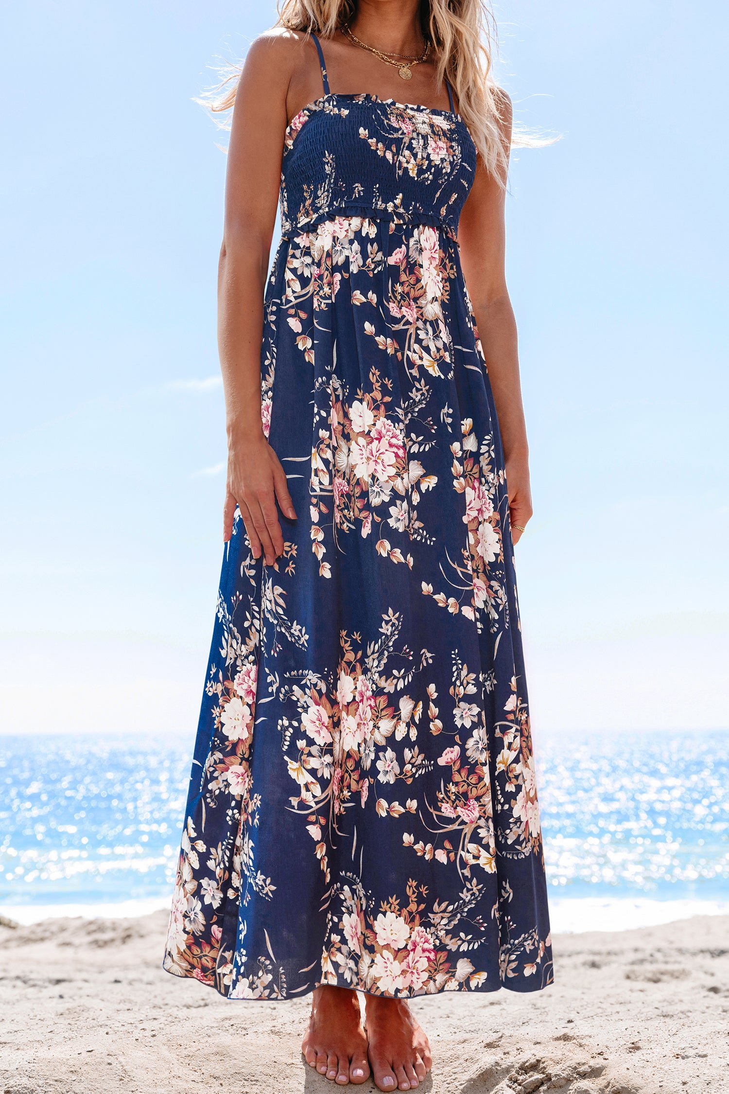 Gesmoktes Blumiges Quadratischer Ausschnitt Maxikleid