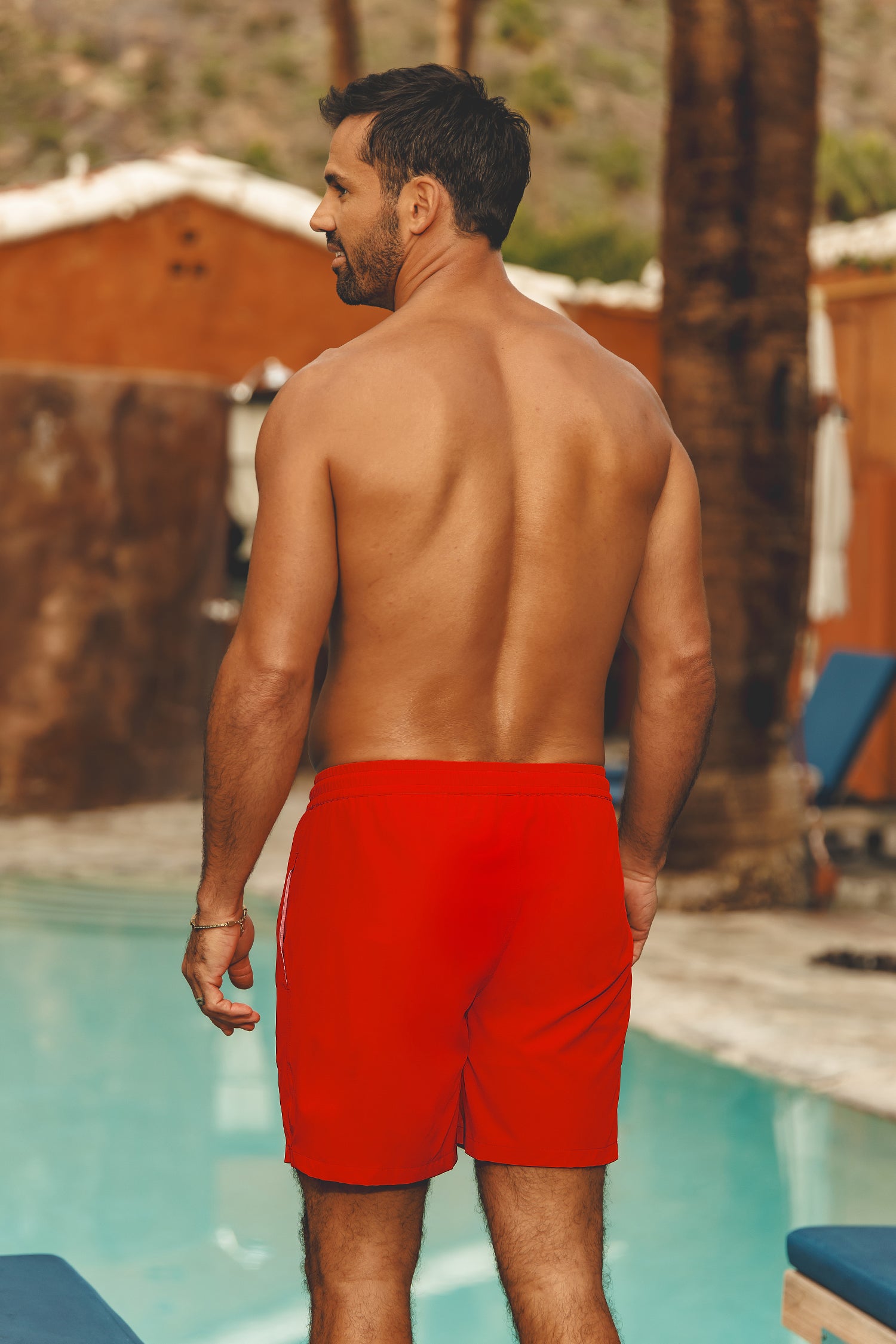 Rote Männer-Badehose