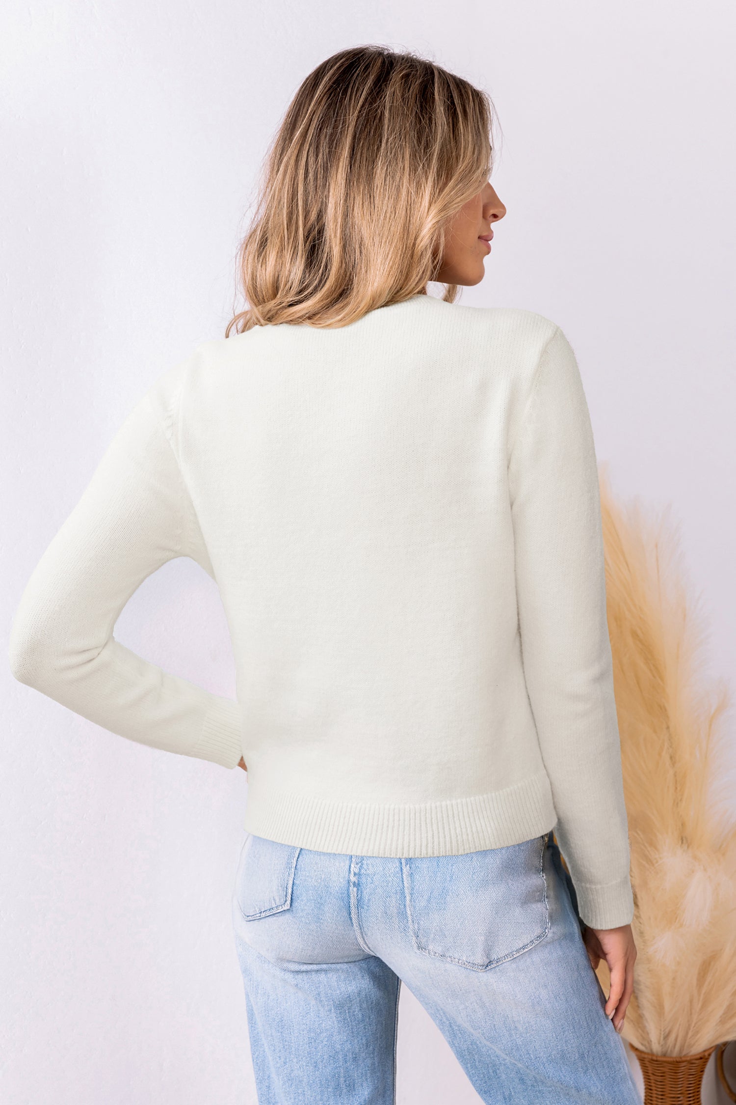 Weißer Rundhals Pullover