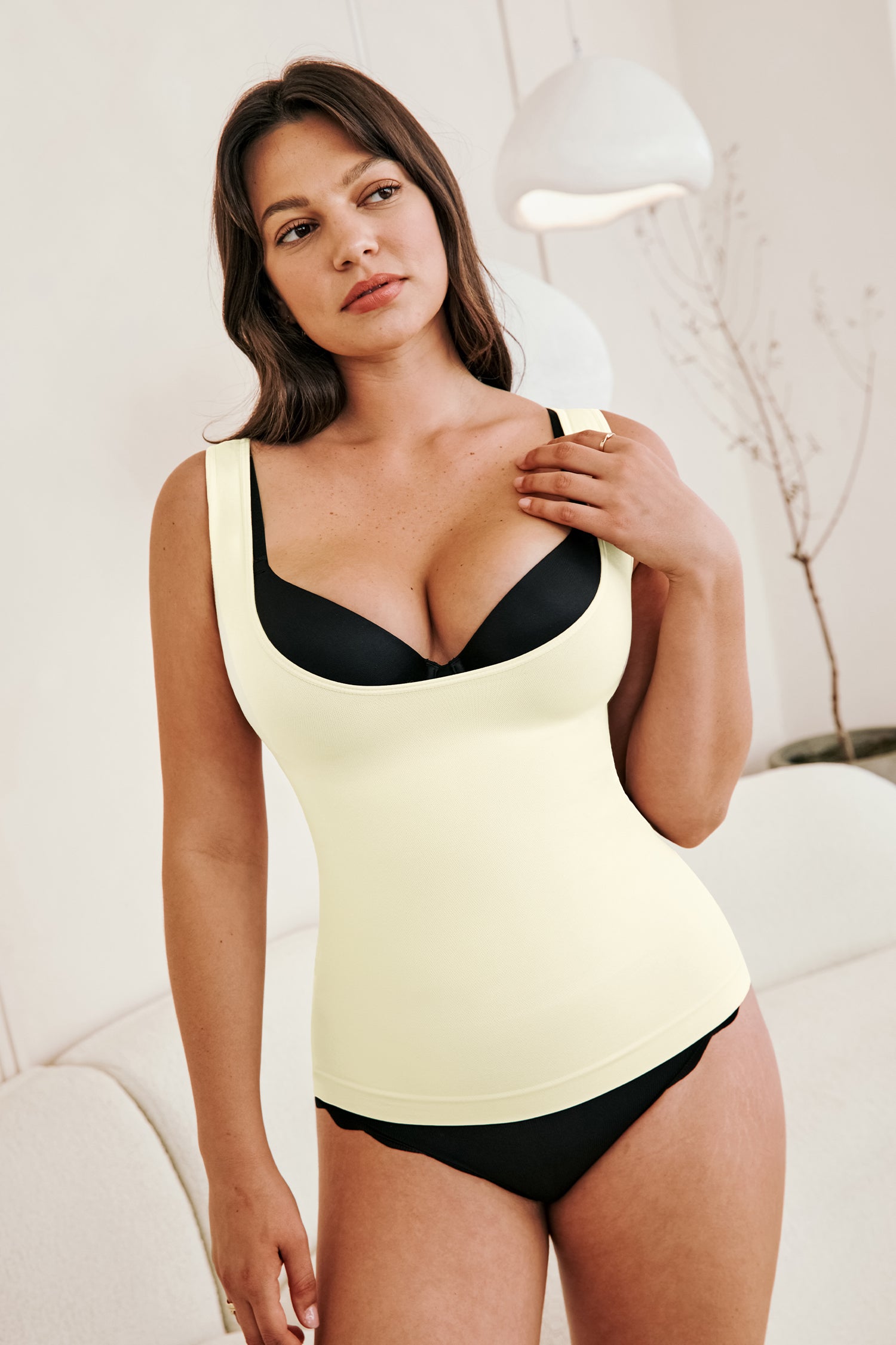 Beiges Shape-Tank-Top
