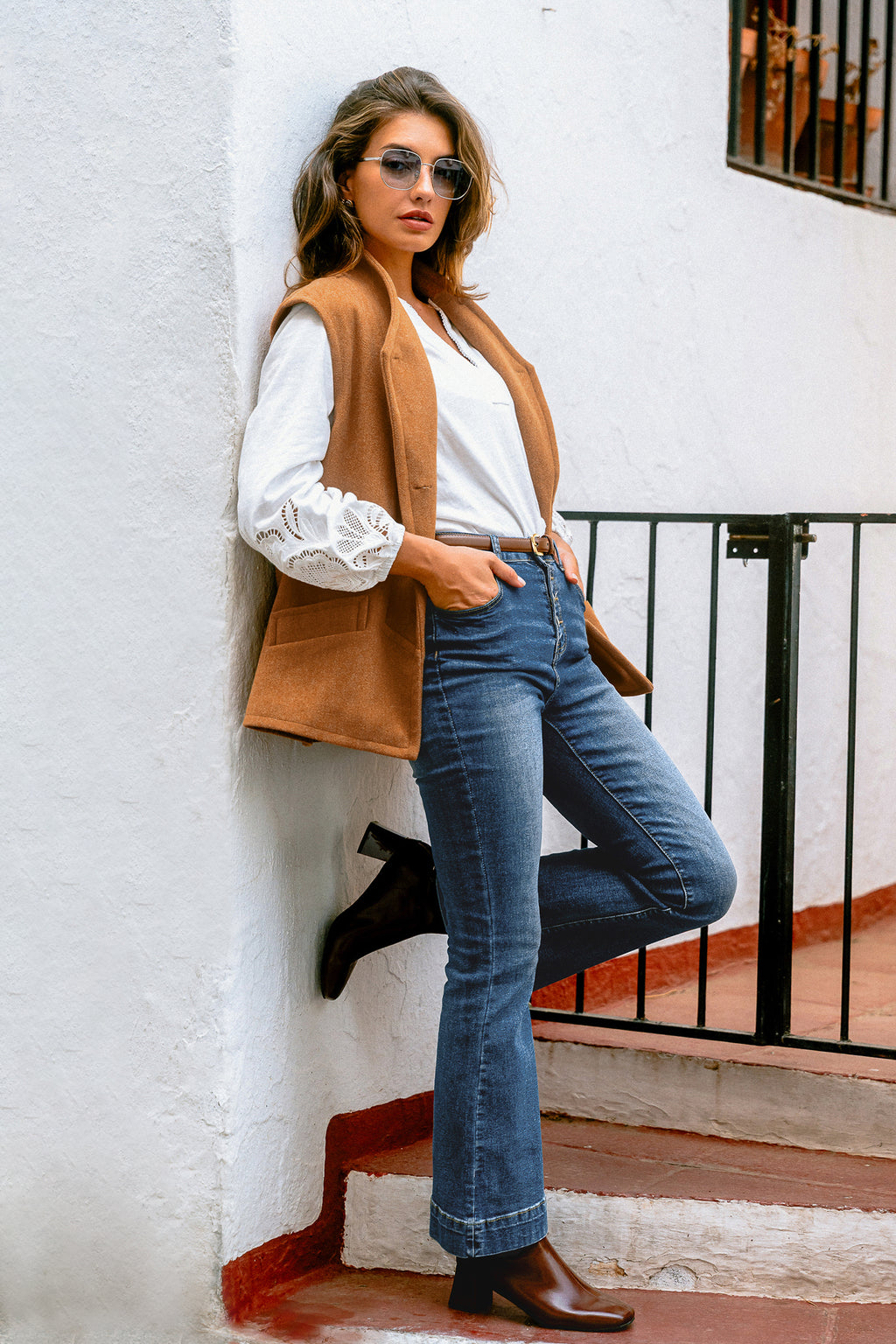 Braune Ärmellose Hoher Ausschnitt Weste