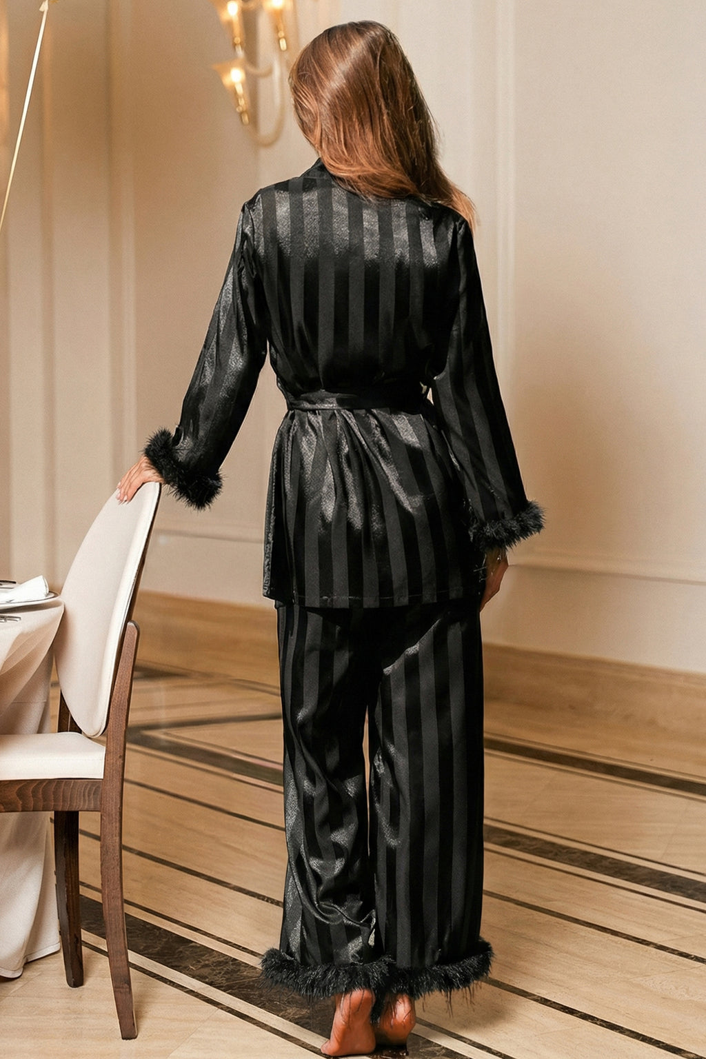 Schwarzes Langarm Pyjama-Set mit Taillenband