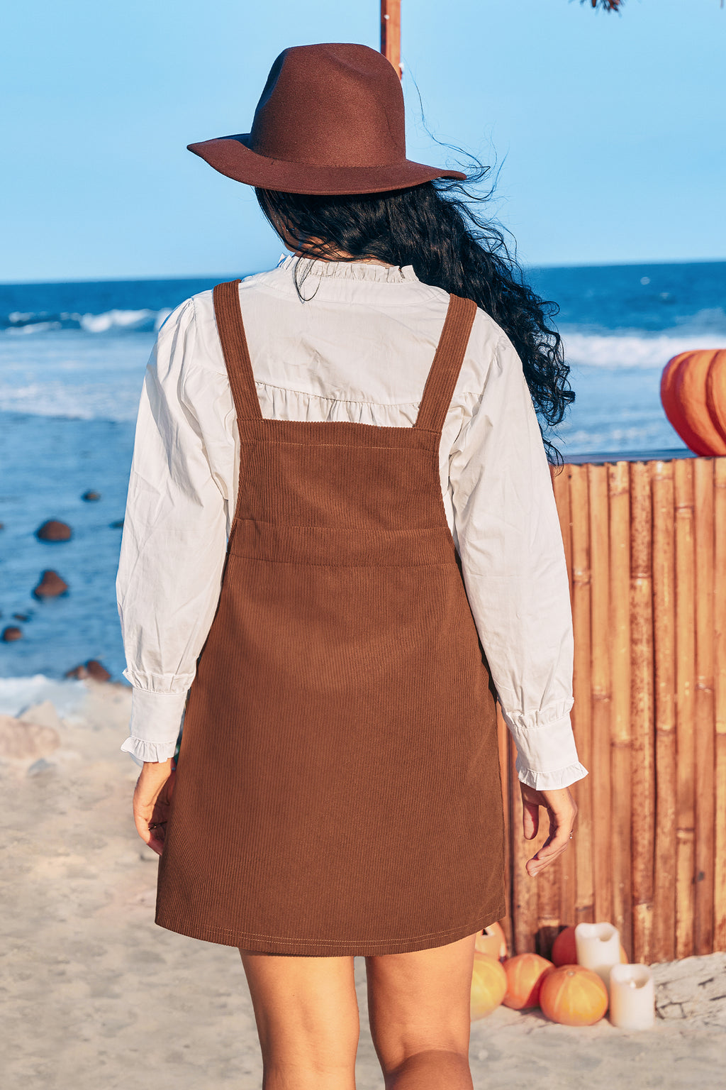 Braunes Quadratischer Ausschnitt Mini-Latzkleid mit Taschen