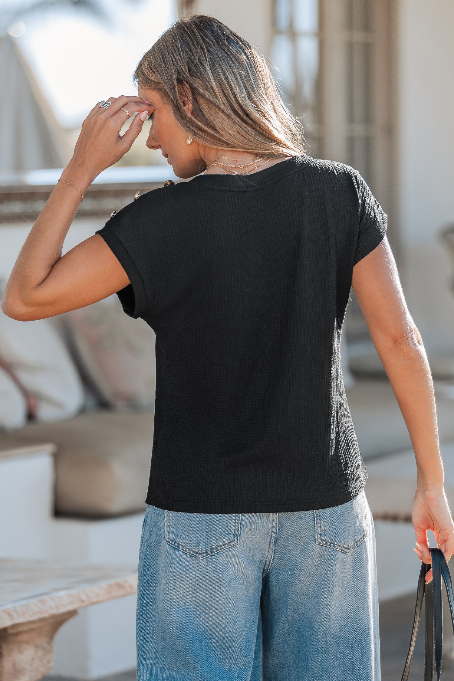 Schwarzes Kurzarm Rundhals Top