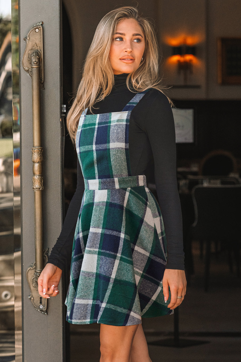 Grünes Kariertes Quadratischer Ausschnitt Minikleid