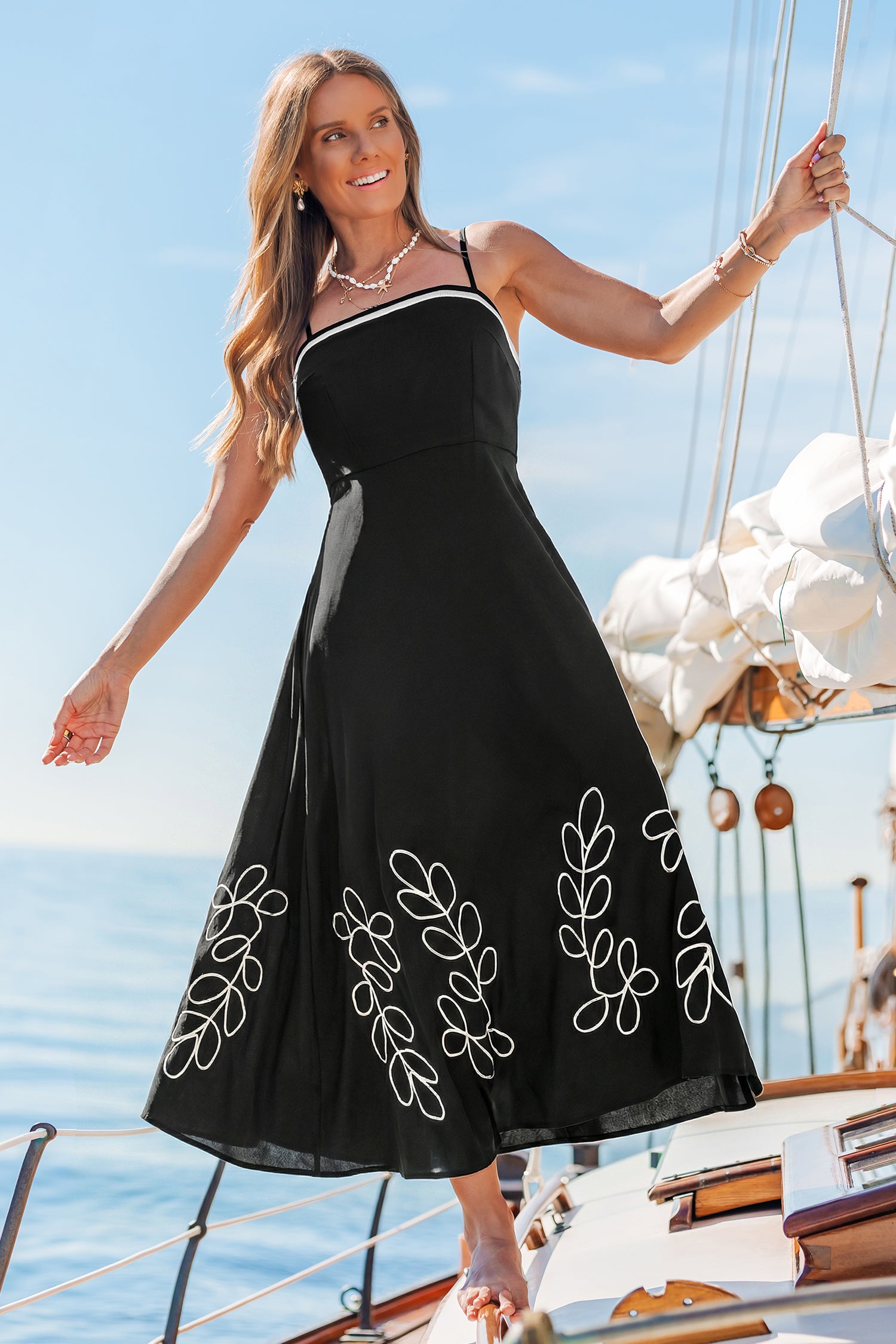 Schwarzes Ärmelloses Eckiger Ausschnitt Maxi-Strandkleid