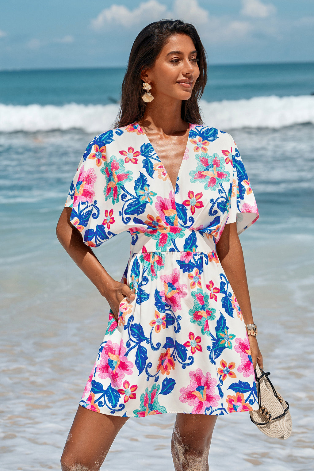 Mini-Strandkleid mit V-Ausschnitt und Dolmanärmeln